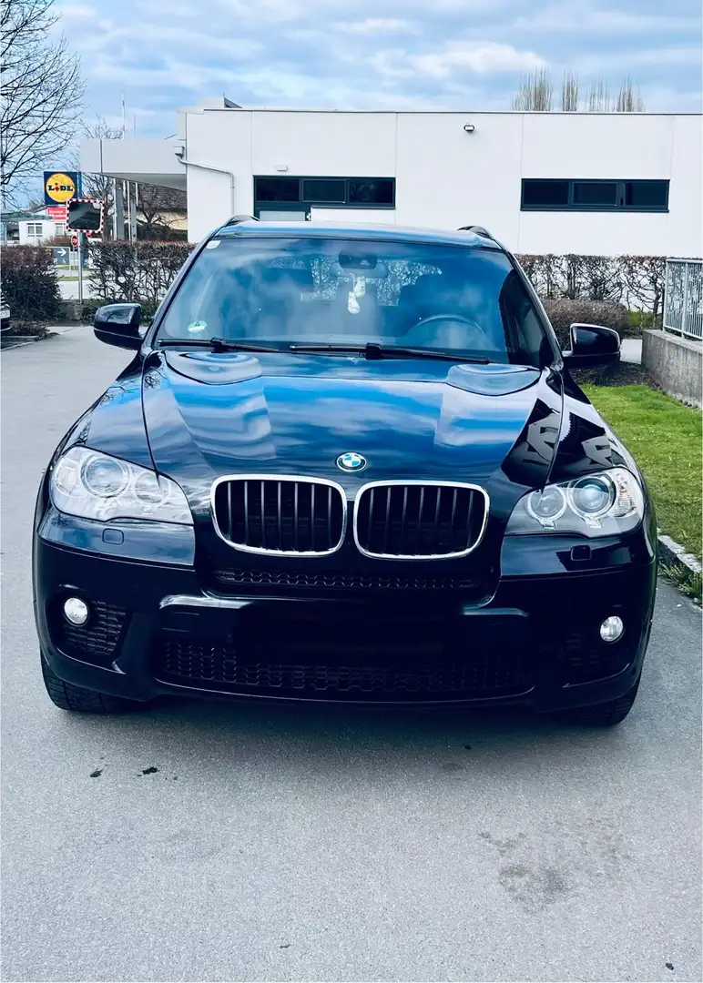 BMW X5 xDrive30d Schwarz - 1