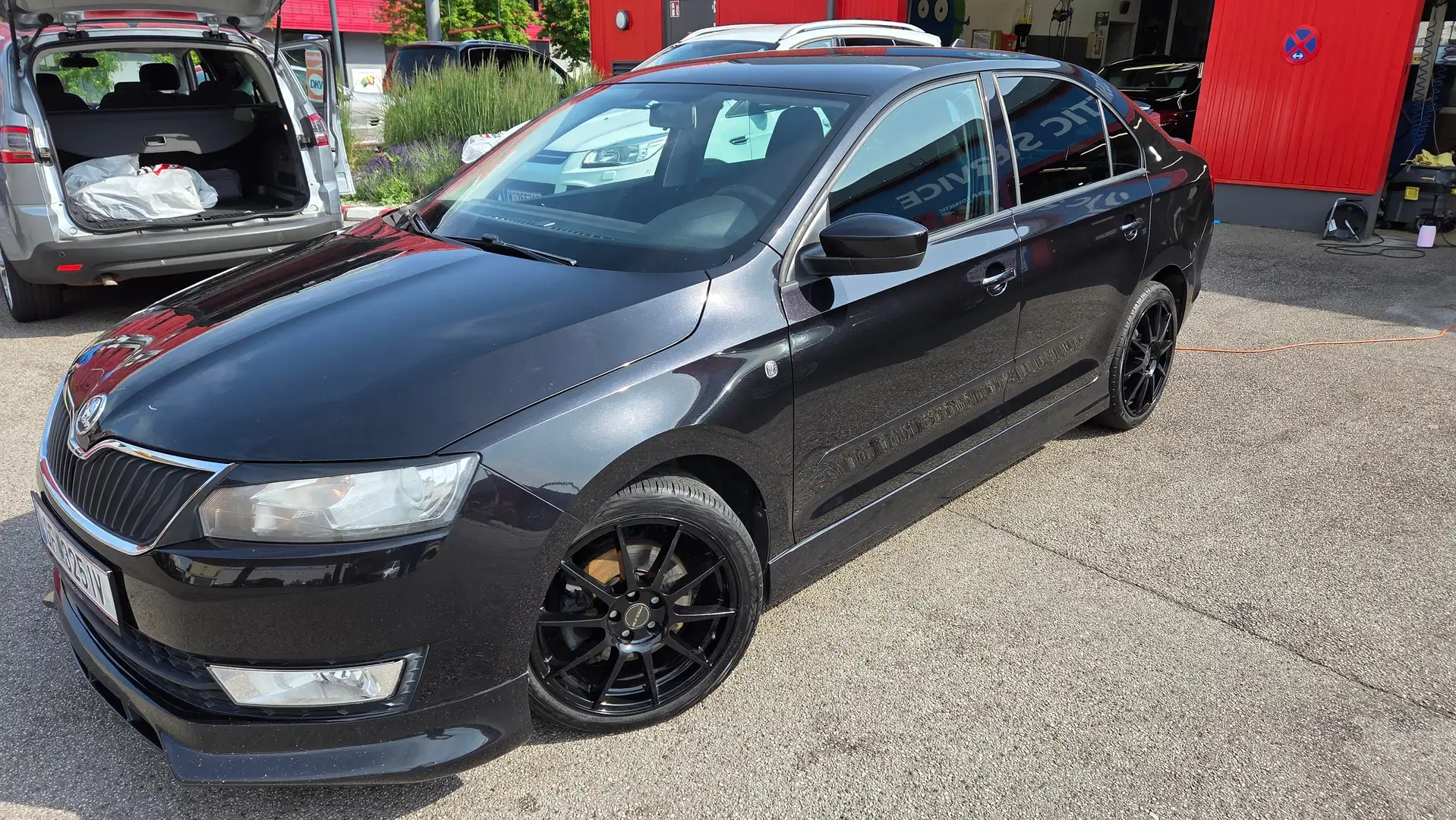 Skoda Rapid/Spaceback Rapid 1,2 Elegance TSI Green tec Elegance Schwarz - 2