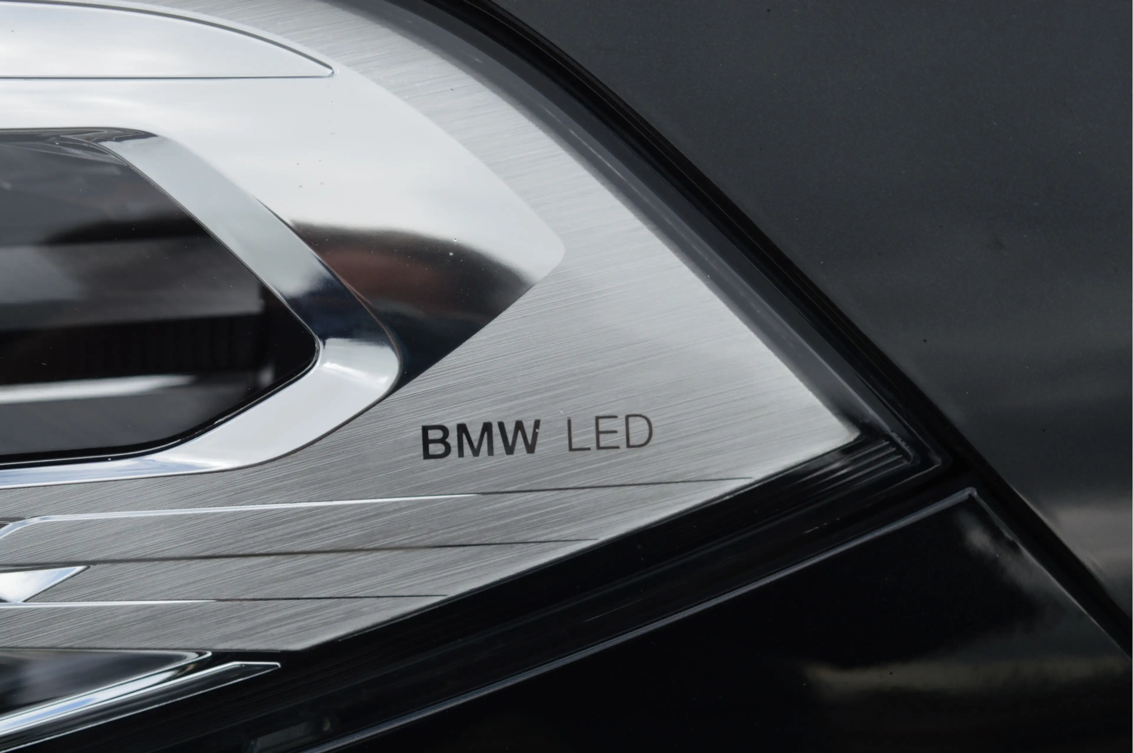 BMW X2 sDrive20i | M-PAKKET | CAMERA | TREKHAAK | HIFI | — photo 16