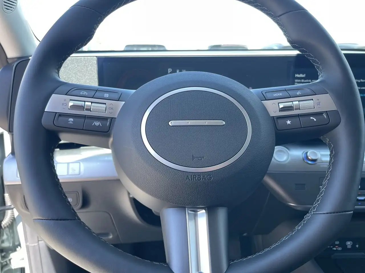Hyundai KONA снимка Hyundai KONA