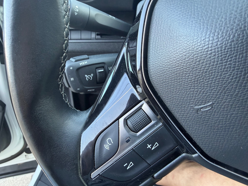 Peugeot 5008 5008 1.2 PureTech Active — photo 15
