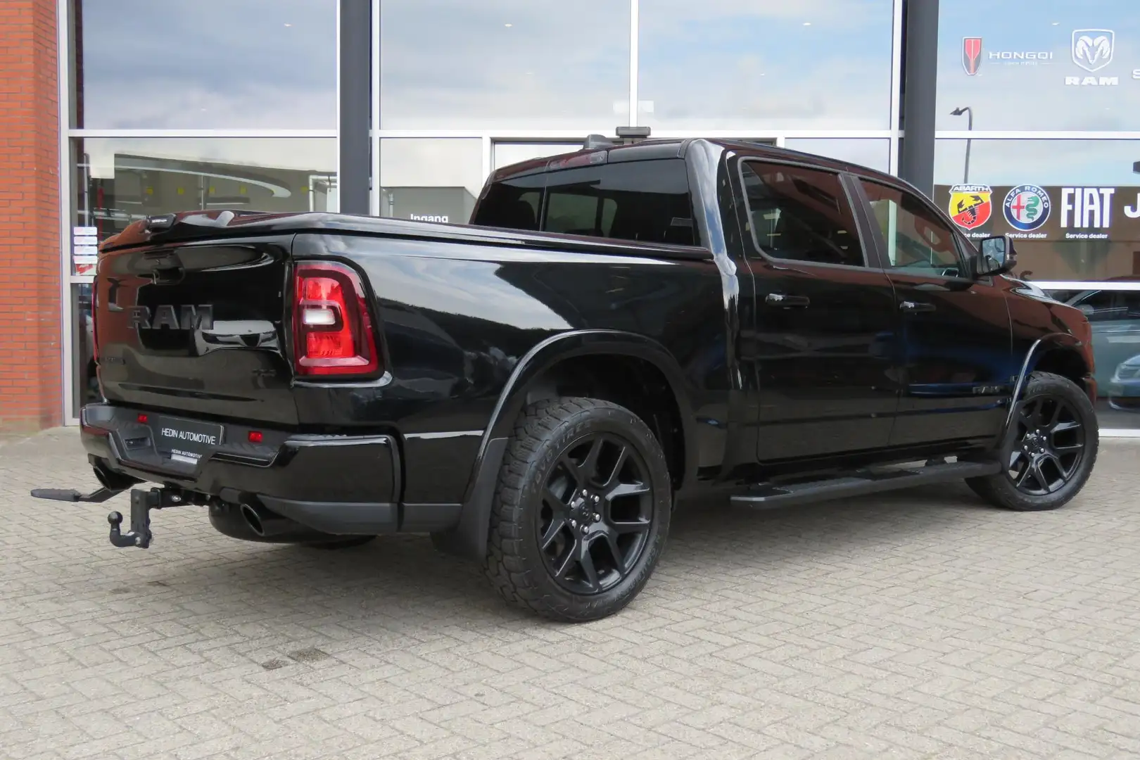 Dodge RAM 1500 3.0L 6-Cilinder Laramie | LPG | Cover | Alarm Noir - 2