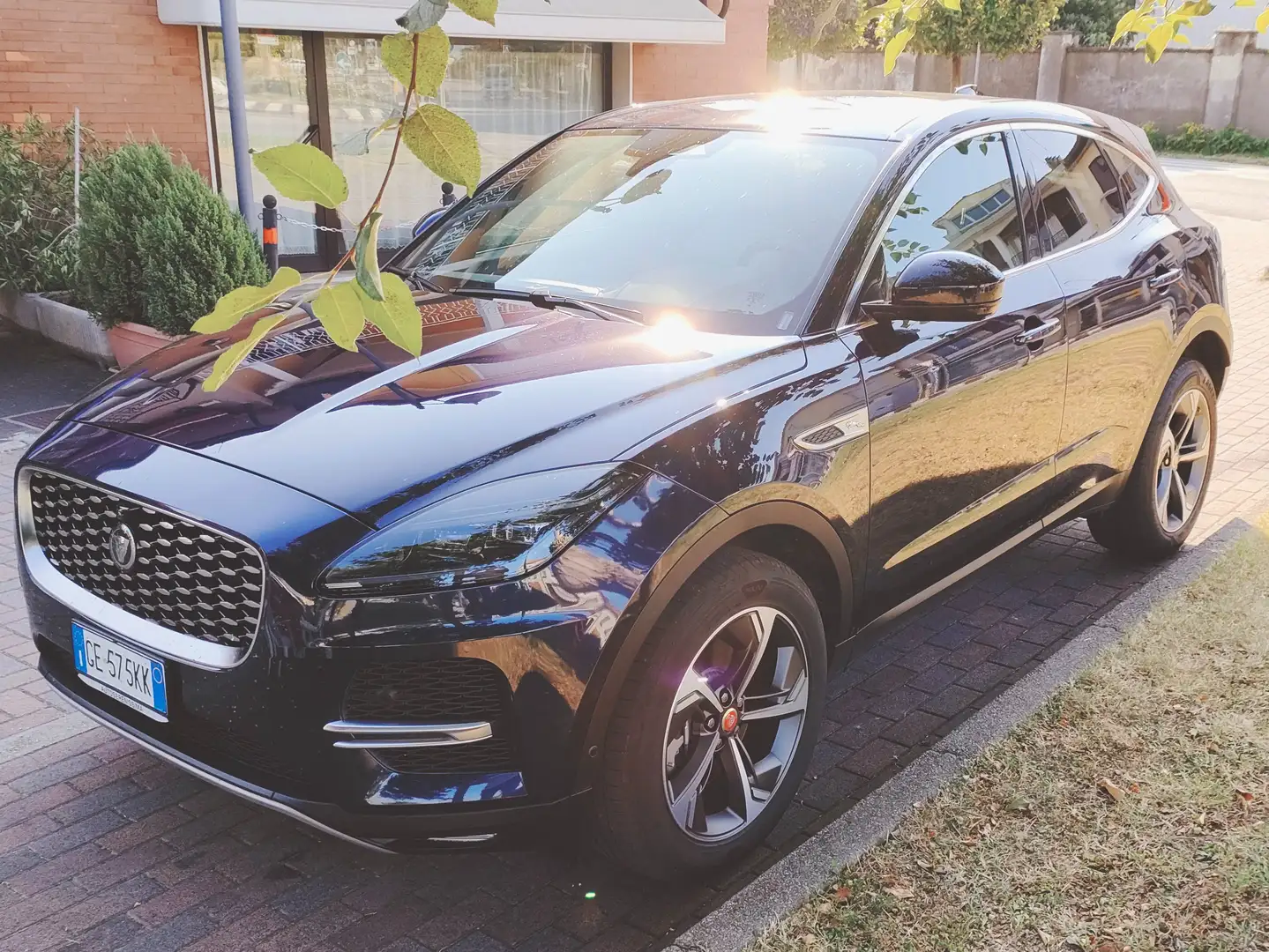 Jaguar E-Pace E-Pace 2.0 diesel 204 cv- trazione 4x4 Blu/Azzurro - 1