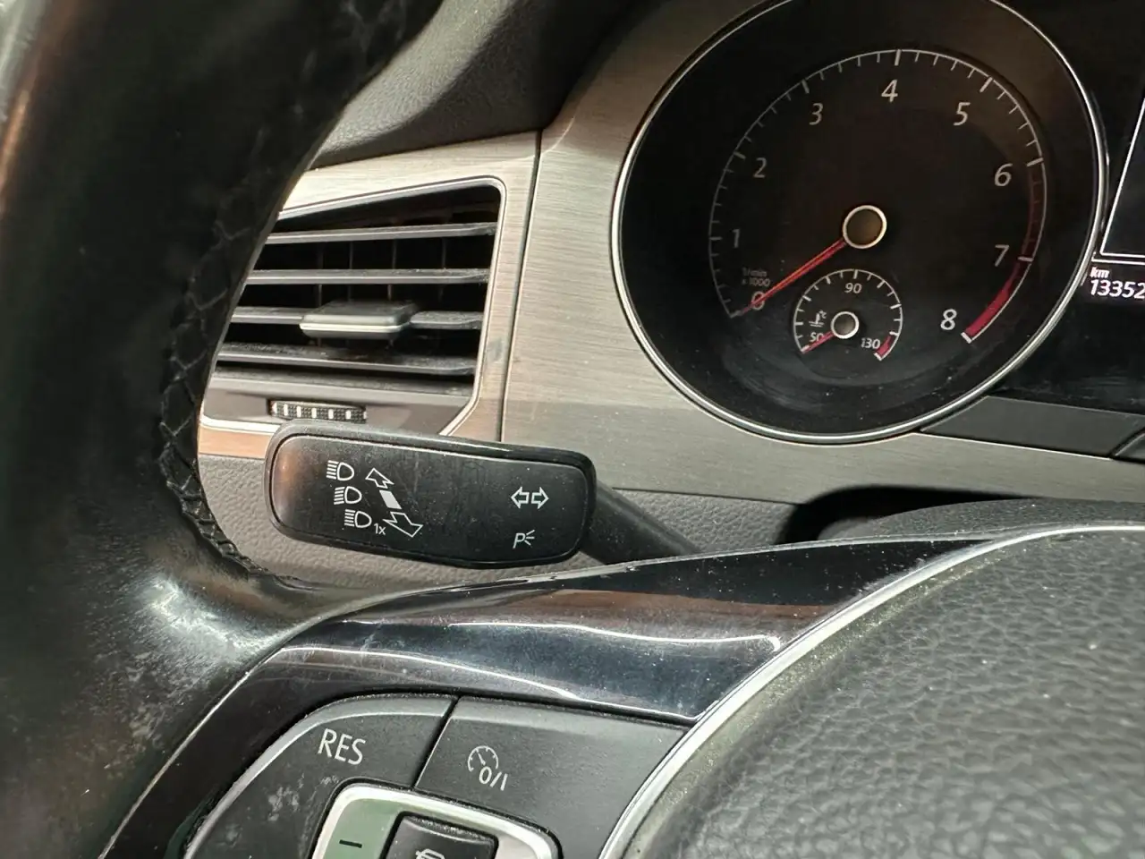 Volkswagen Golf Standard Model — photo 20