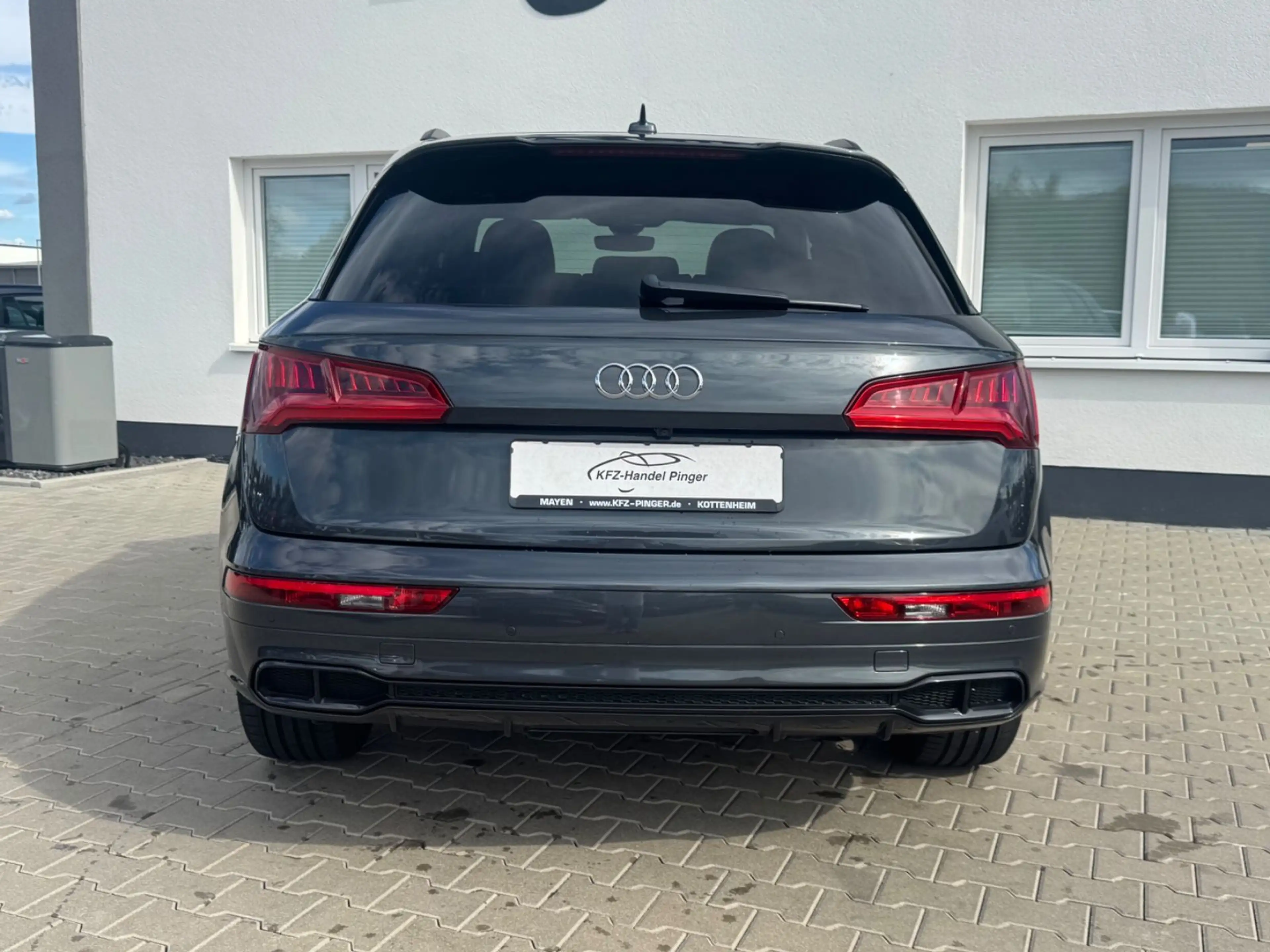 Audi SQ5 3.0 TDI Quattro LED/AHK/B&O — photo 7