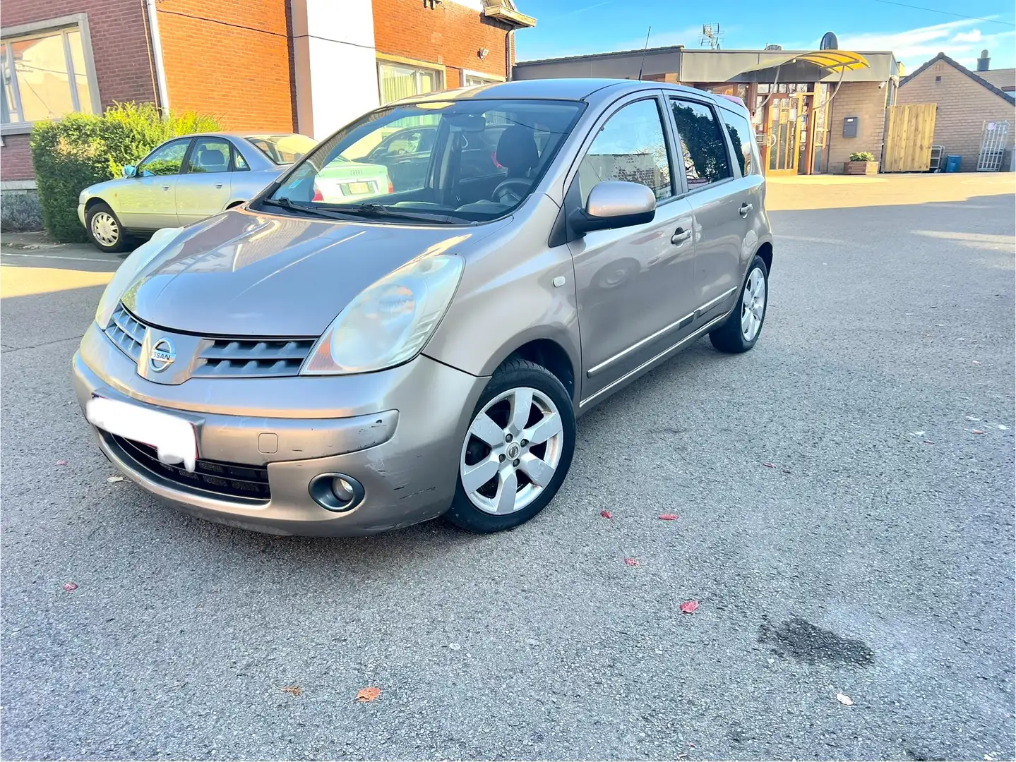 Nissan Note Nissan Note 1.4 88kw Prêt à immatriculer - 2