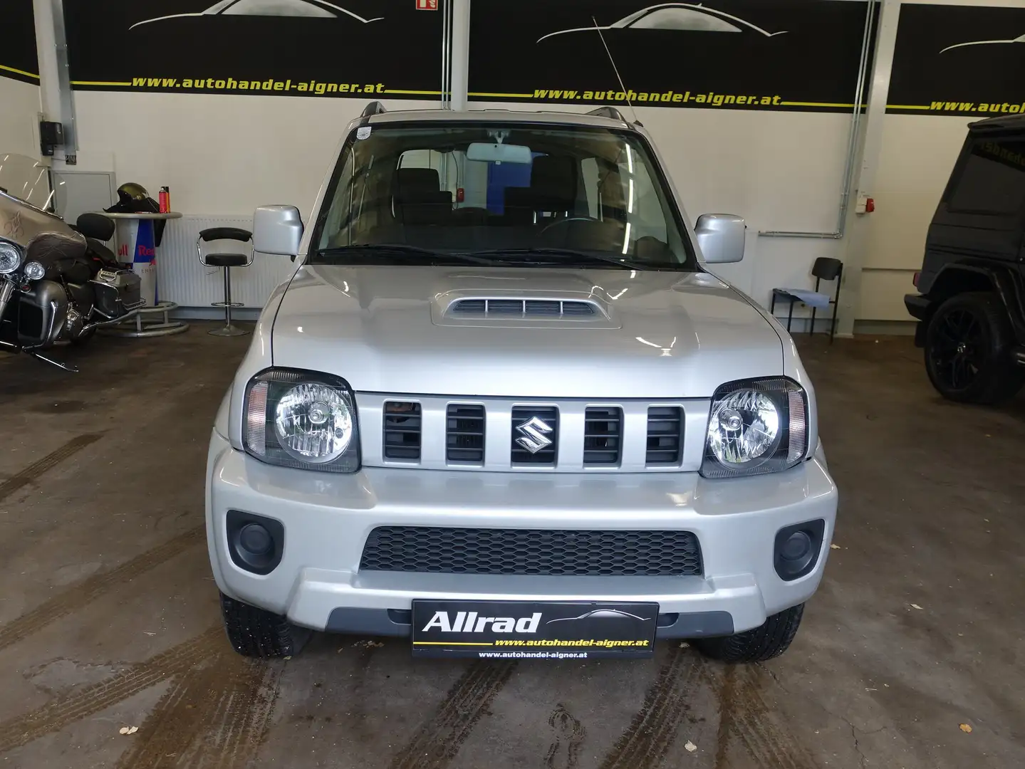 Suzuki Jimny 1.3 Special Grau - 2