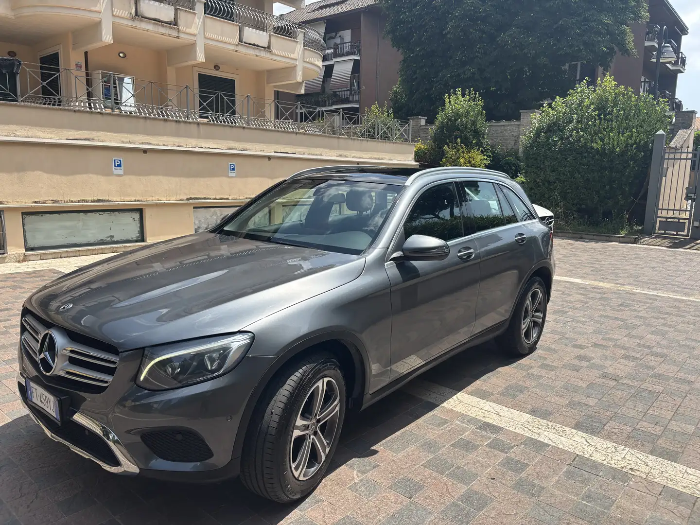 Mercedes-Benz GLC 250 d Sport 4matic auto - 1