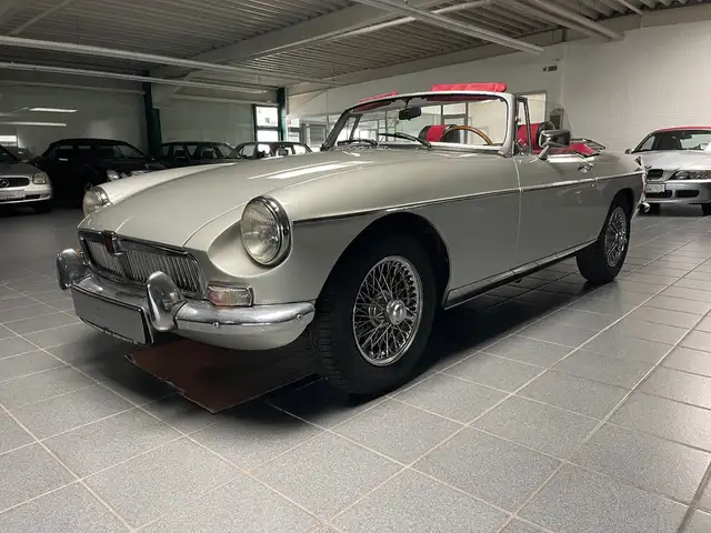 MG MGB Roadster  Overdrive