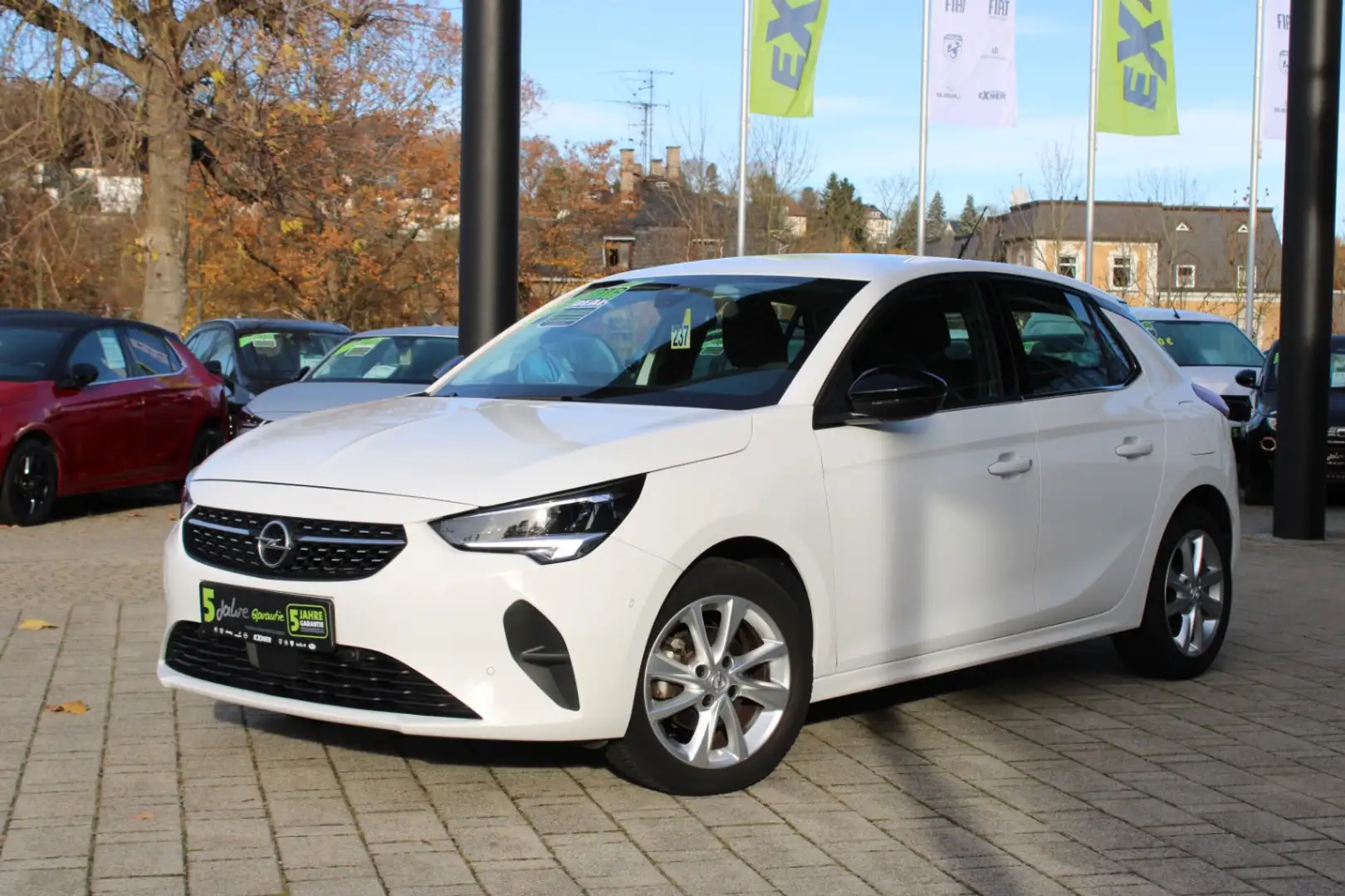 Opel Corsa F 1.2 Turbo ELEGANCE LED+SHZ+Kamera+PDC+ Weiß - 2