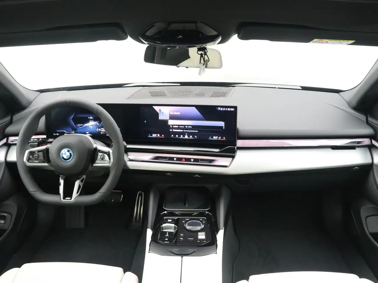 BMW i5 2026 — фото 13