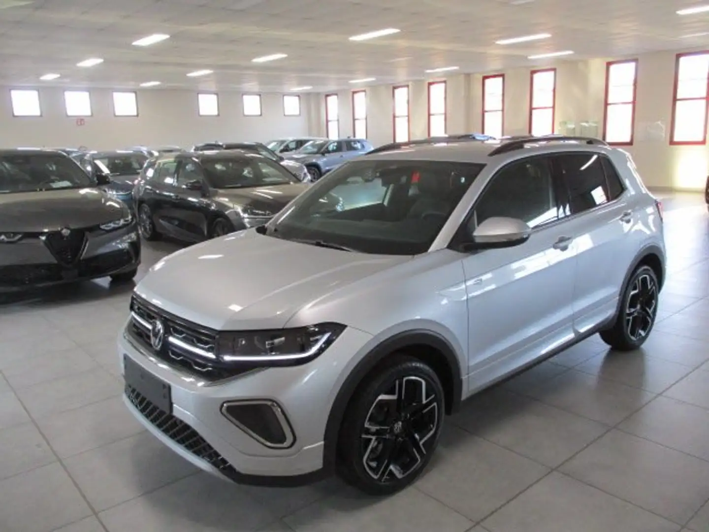 Volkswagen T-Cross T-Cross 1.0 tsi R-Line Plus 115cv dsg Zilver - 1