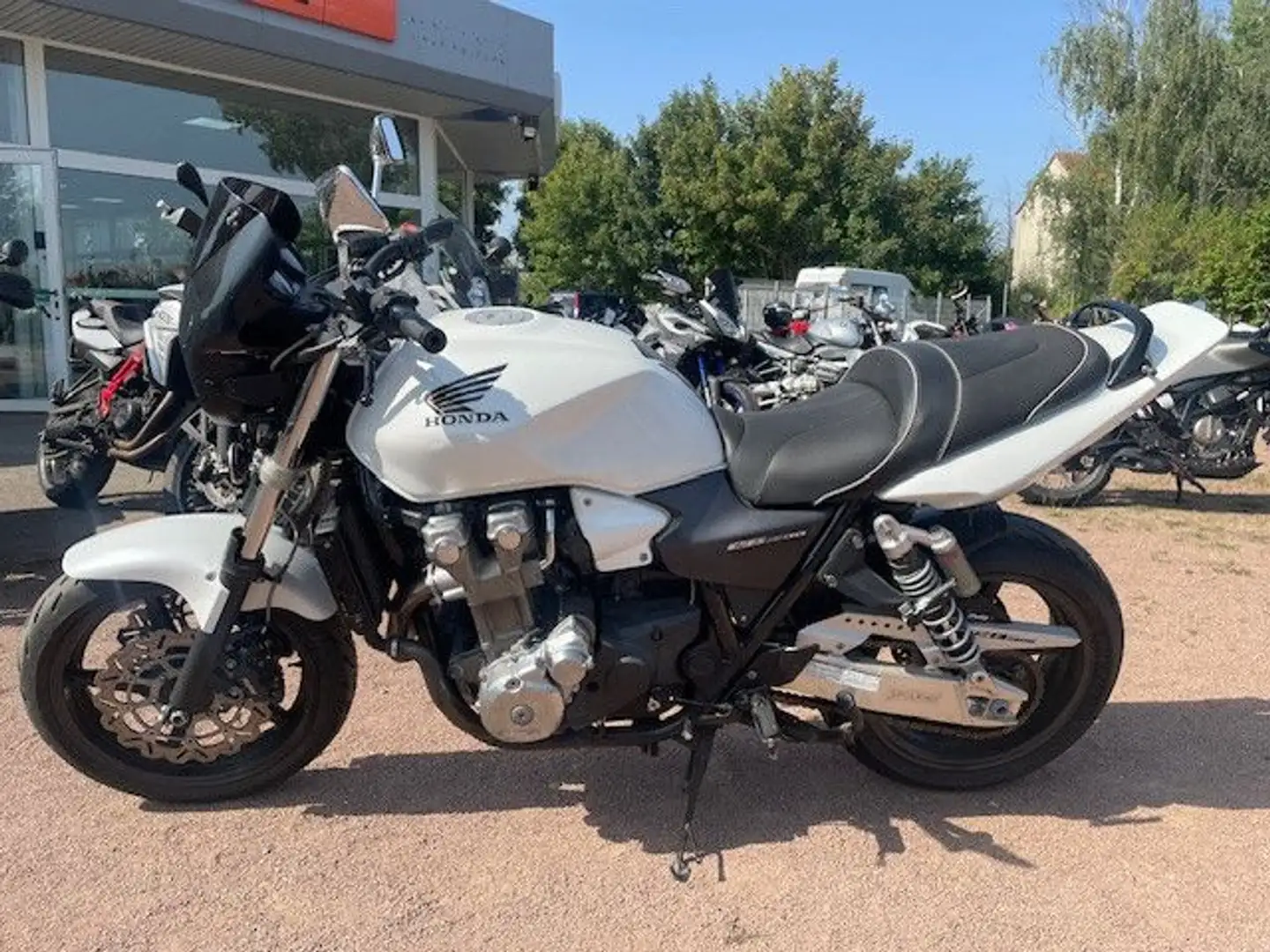 Honda CB 1300 Bianco - 1