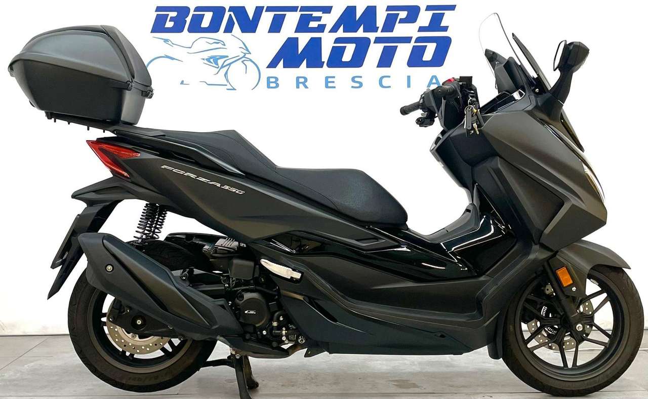 Honda Forza 350