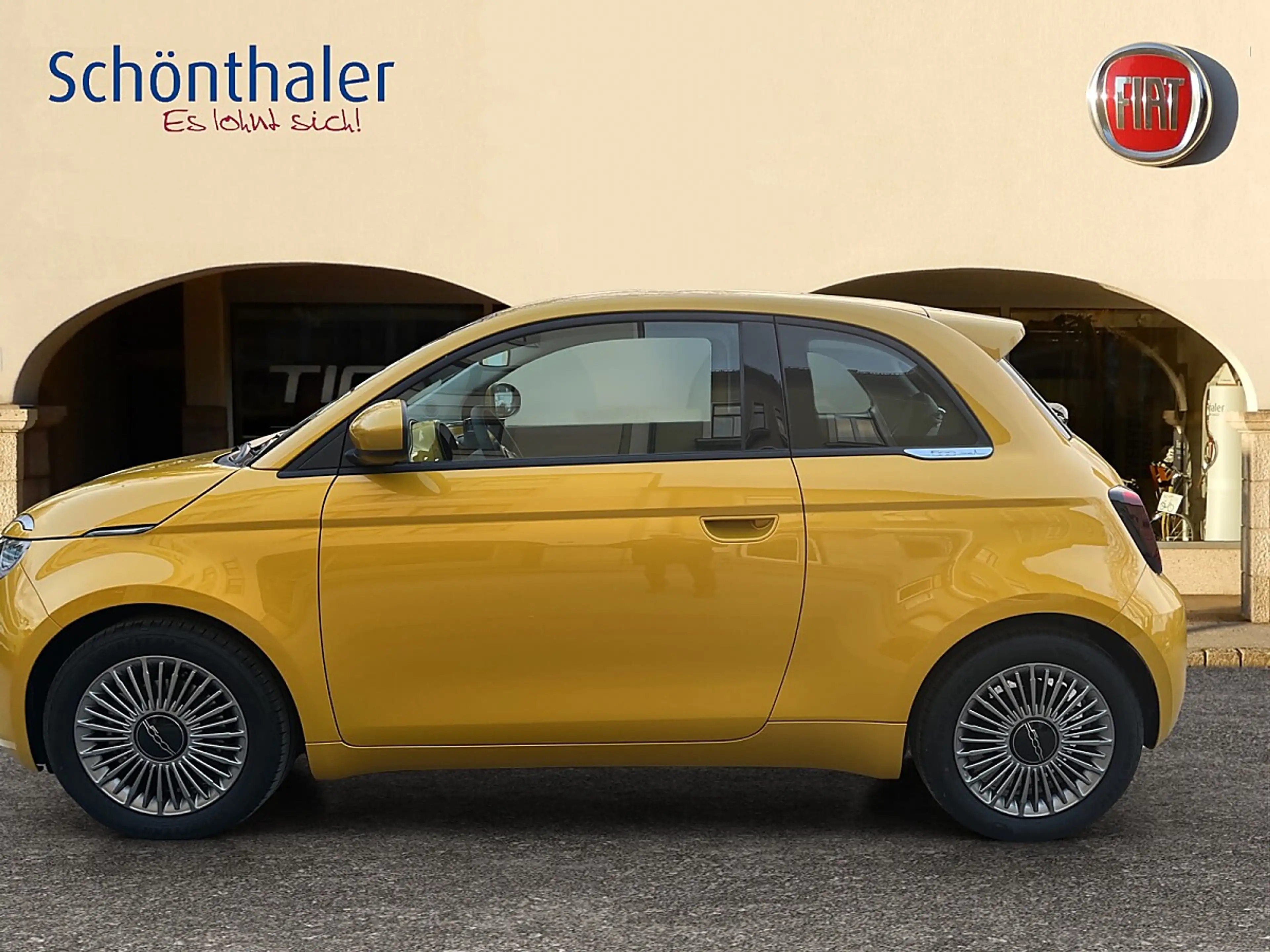 Fiat 500 Hatchback Hybrid Torino — photo 3