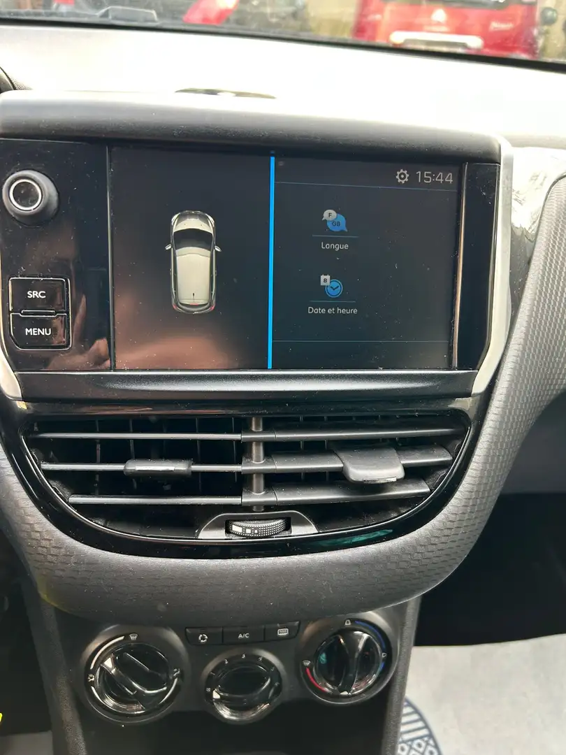 Peugeot 208 1.2 PureTech 82ch BVM5 Urban Soul - 2