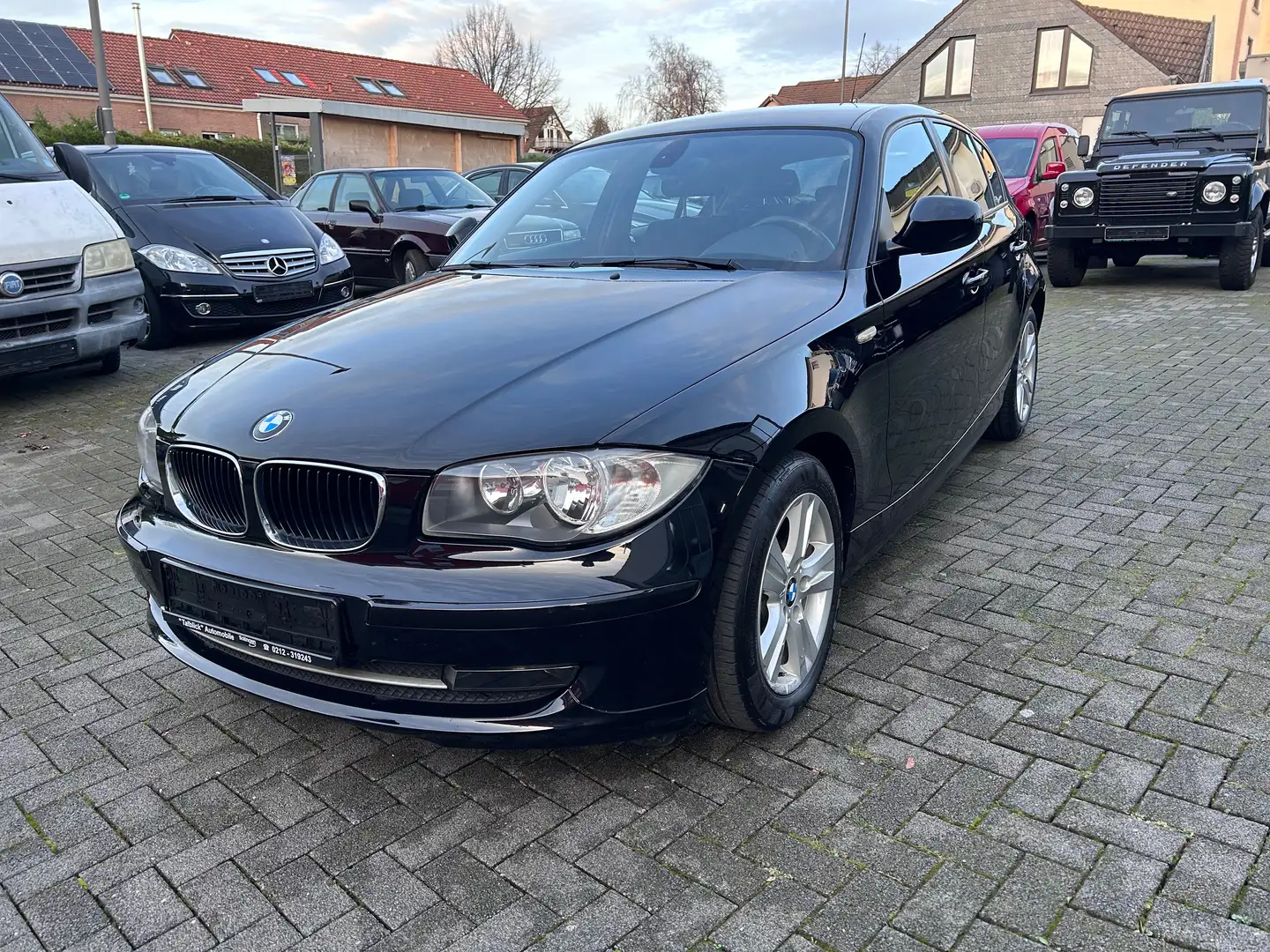 BMW 116 i, Klimauto, Sheft, SHZ,8fach, Kette neu Black - 2