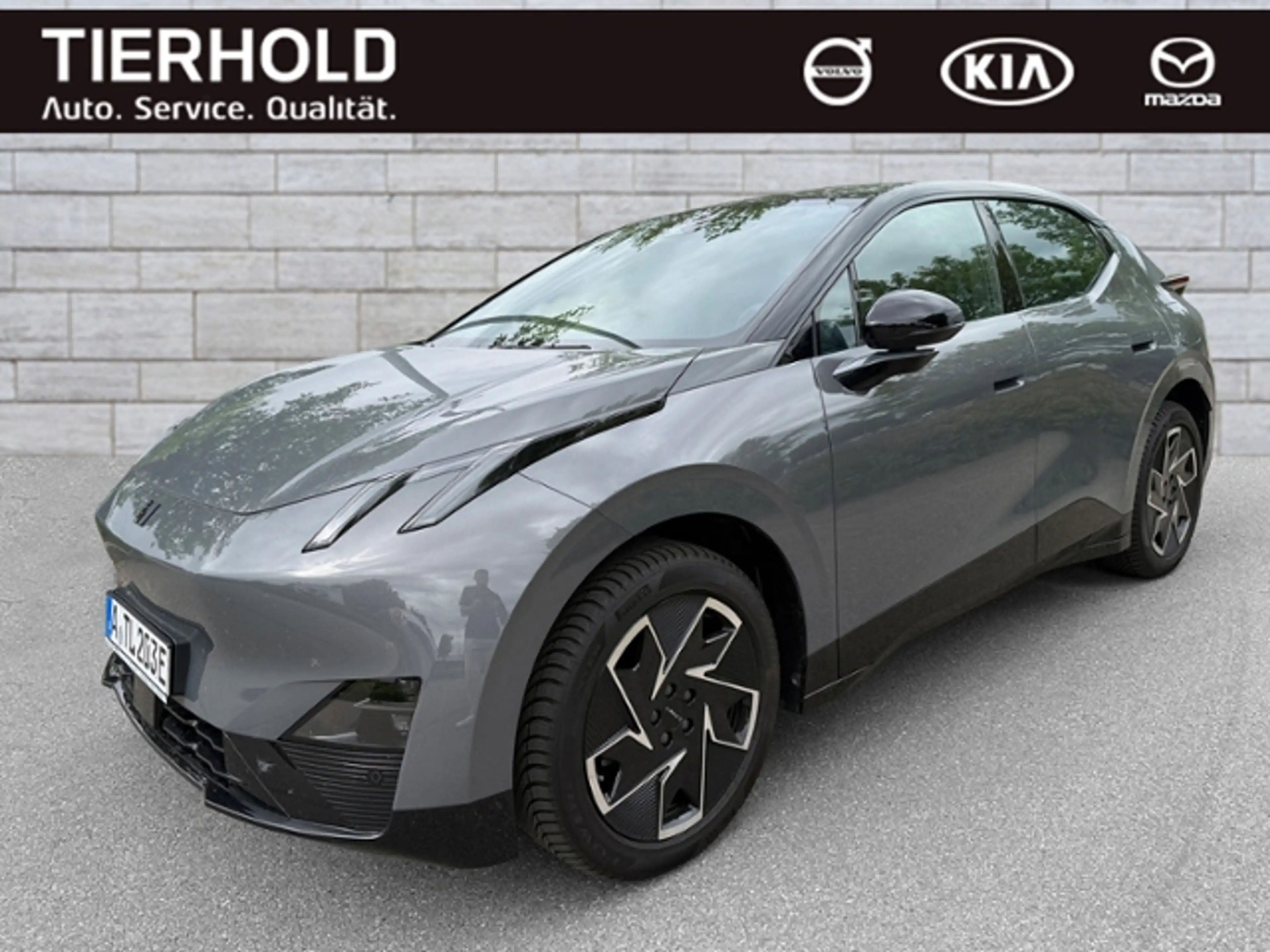 Lynk & Co 02 200 kW Core — photo 2