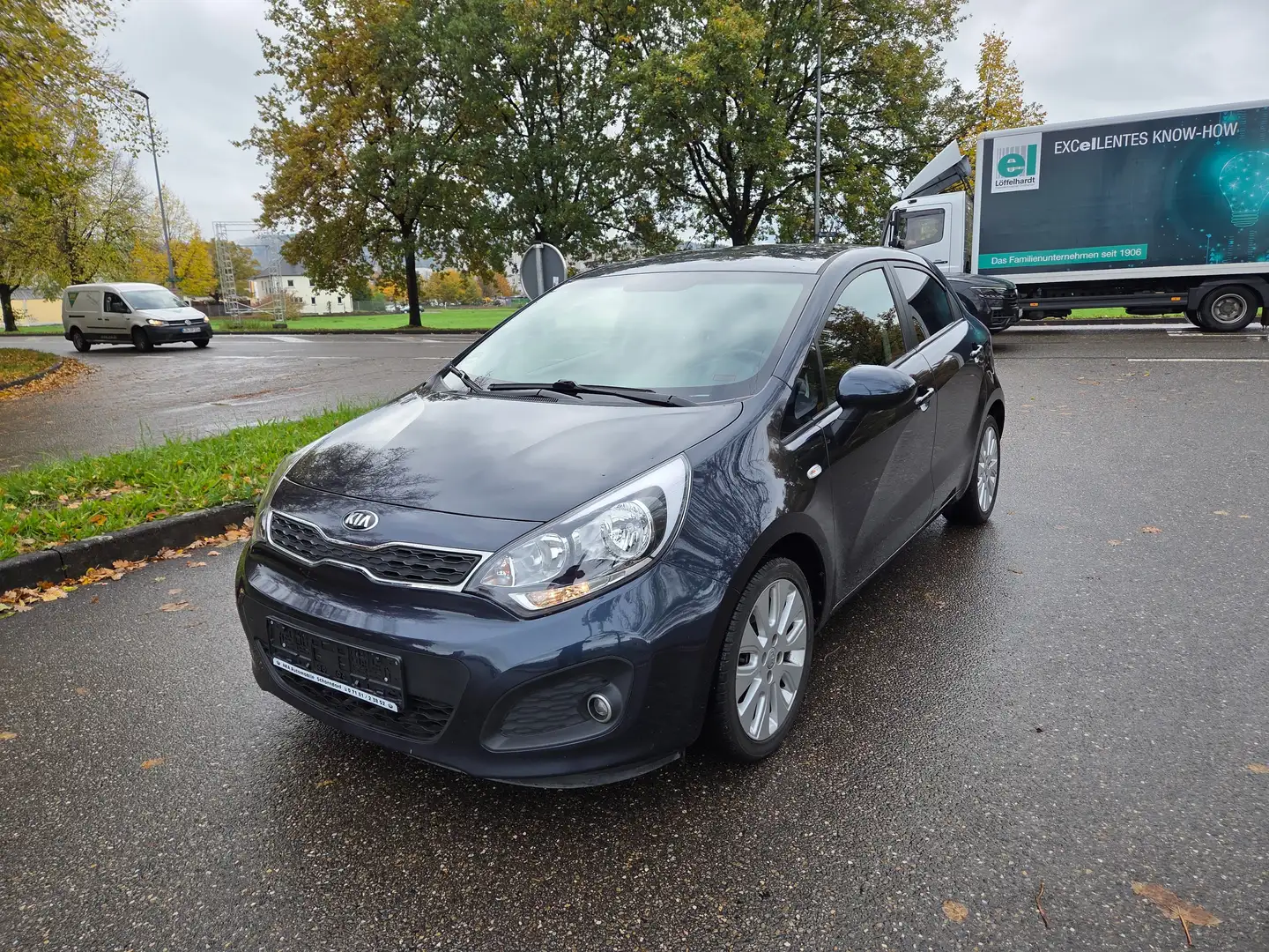 Kia Rio Dream Team Blau - 1