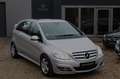 Mercedes-Benz B 200 CDI "GRAND EDITION" DESIGNO 9-G LEDER Silber - thumbnail 4