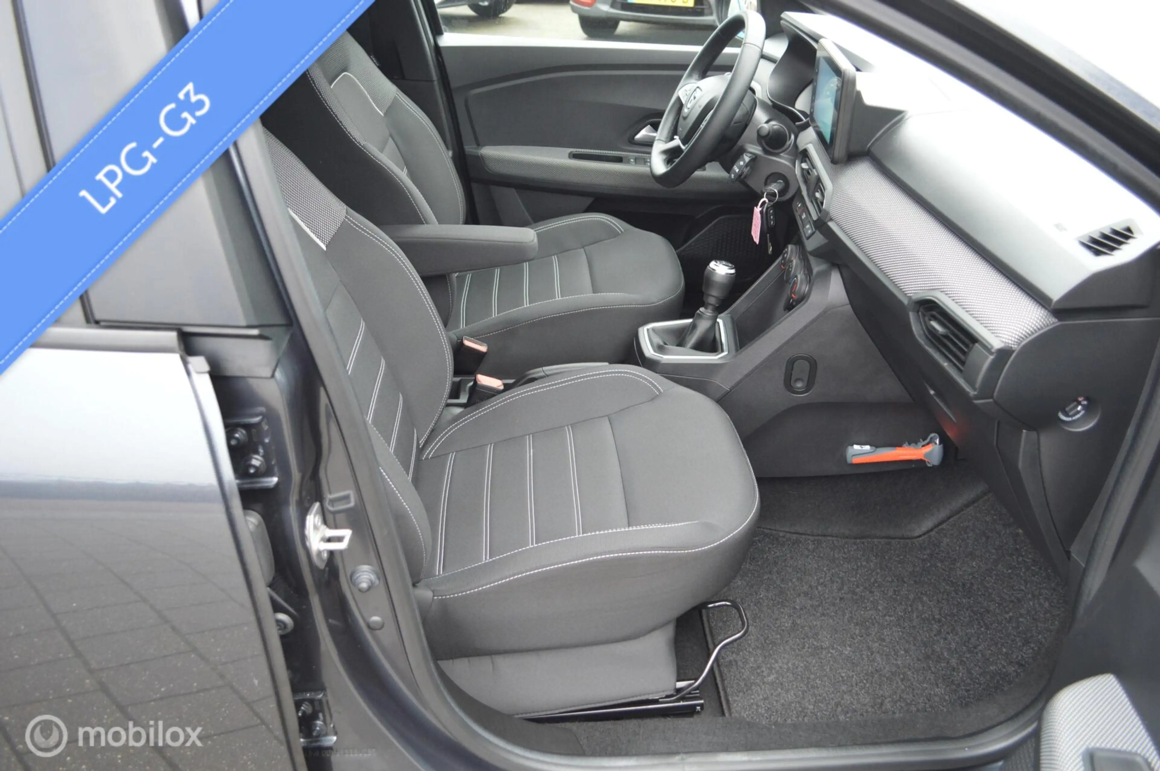 Dacia Jogger 1.0 TCe Bi-Fuel LPG-G3 Comfort 5p. — photo 12
