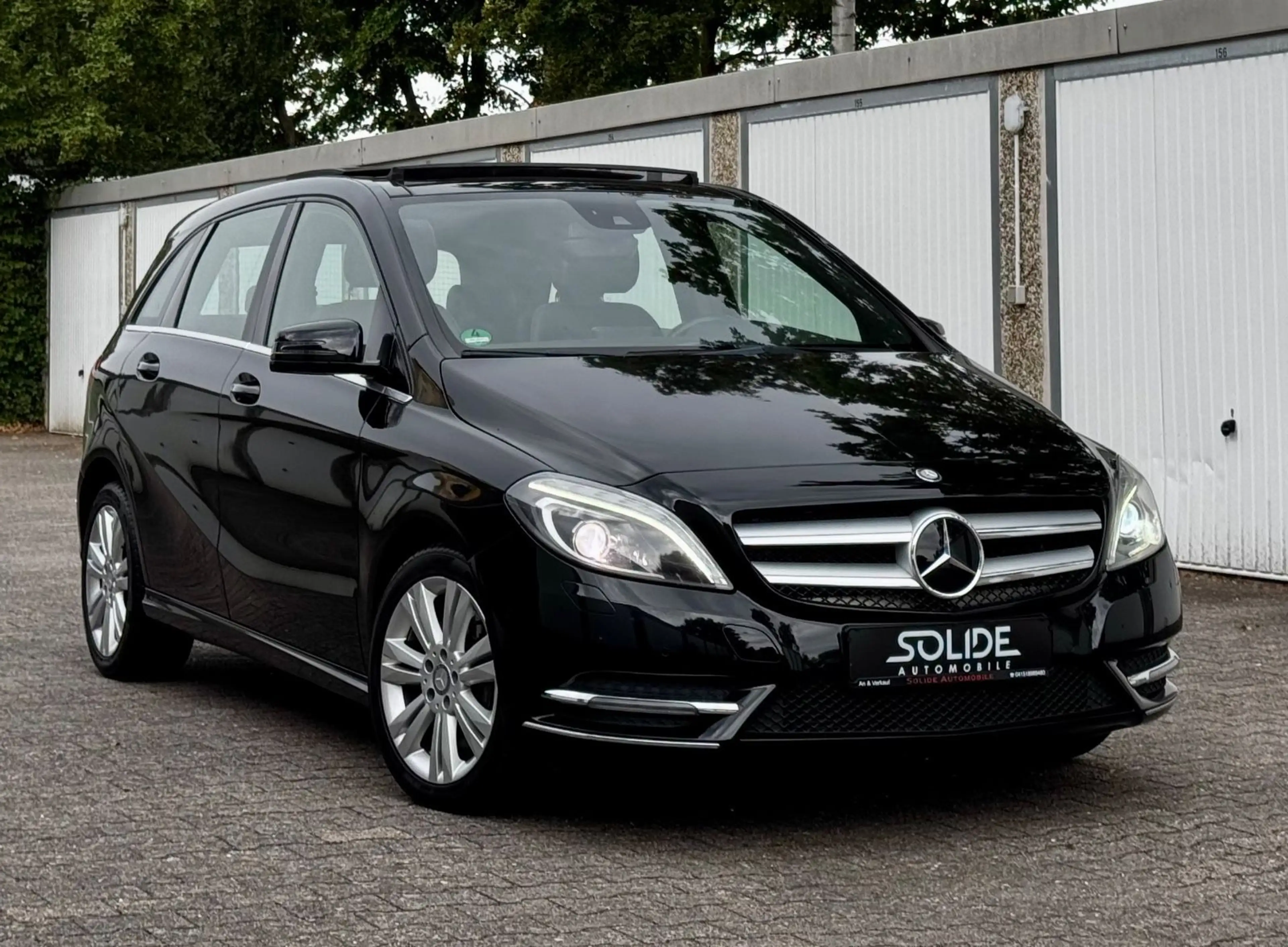 Mercedes-Benz B 220 CDI