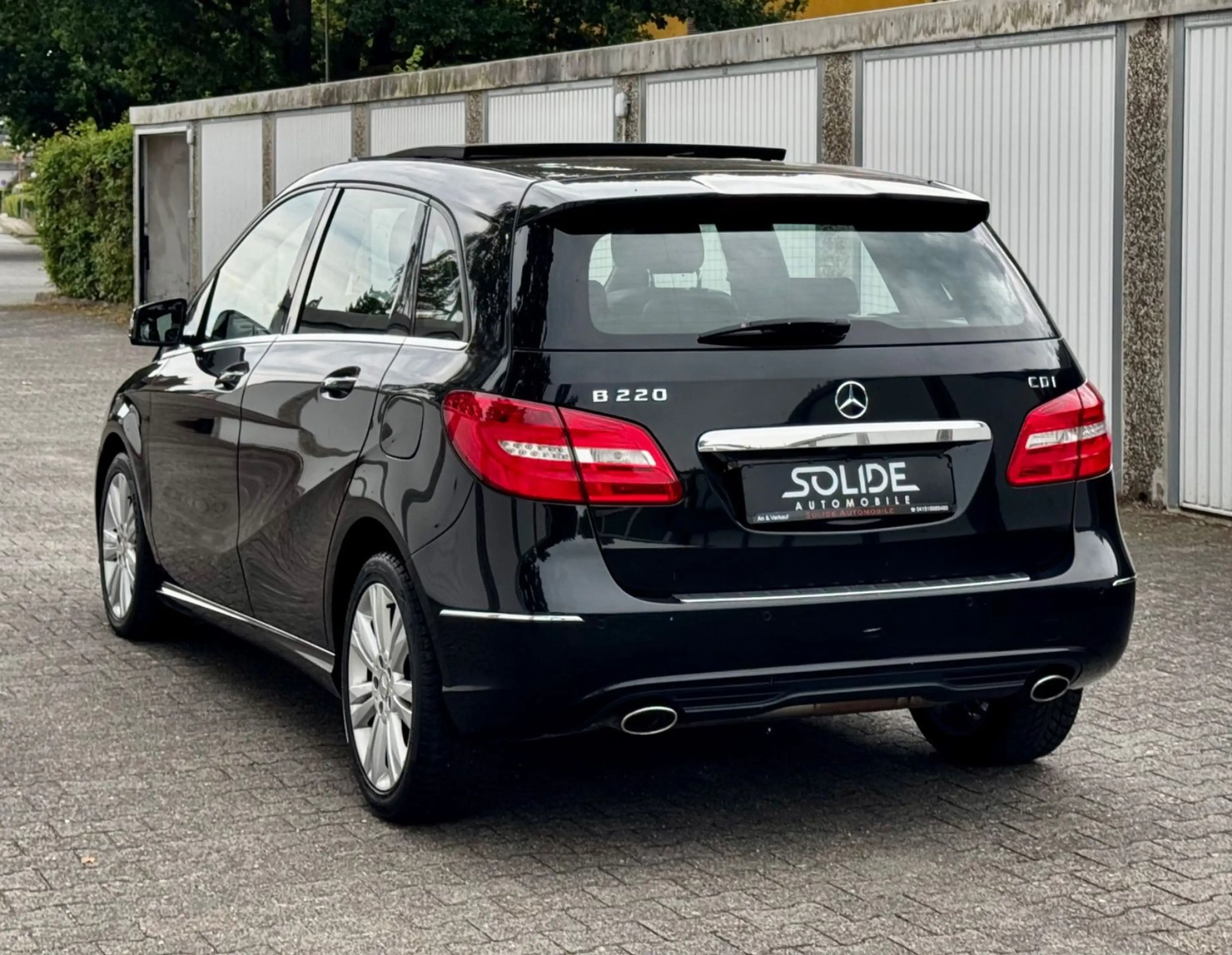Mercedes-Benz B 220 CDI — photo 7