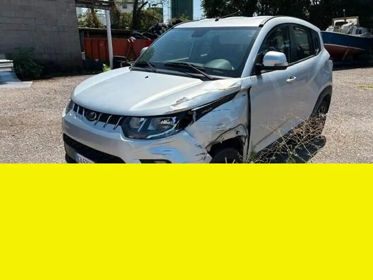 Mahindra KUV100 - 1