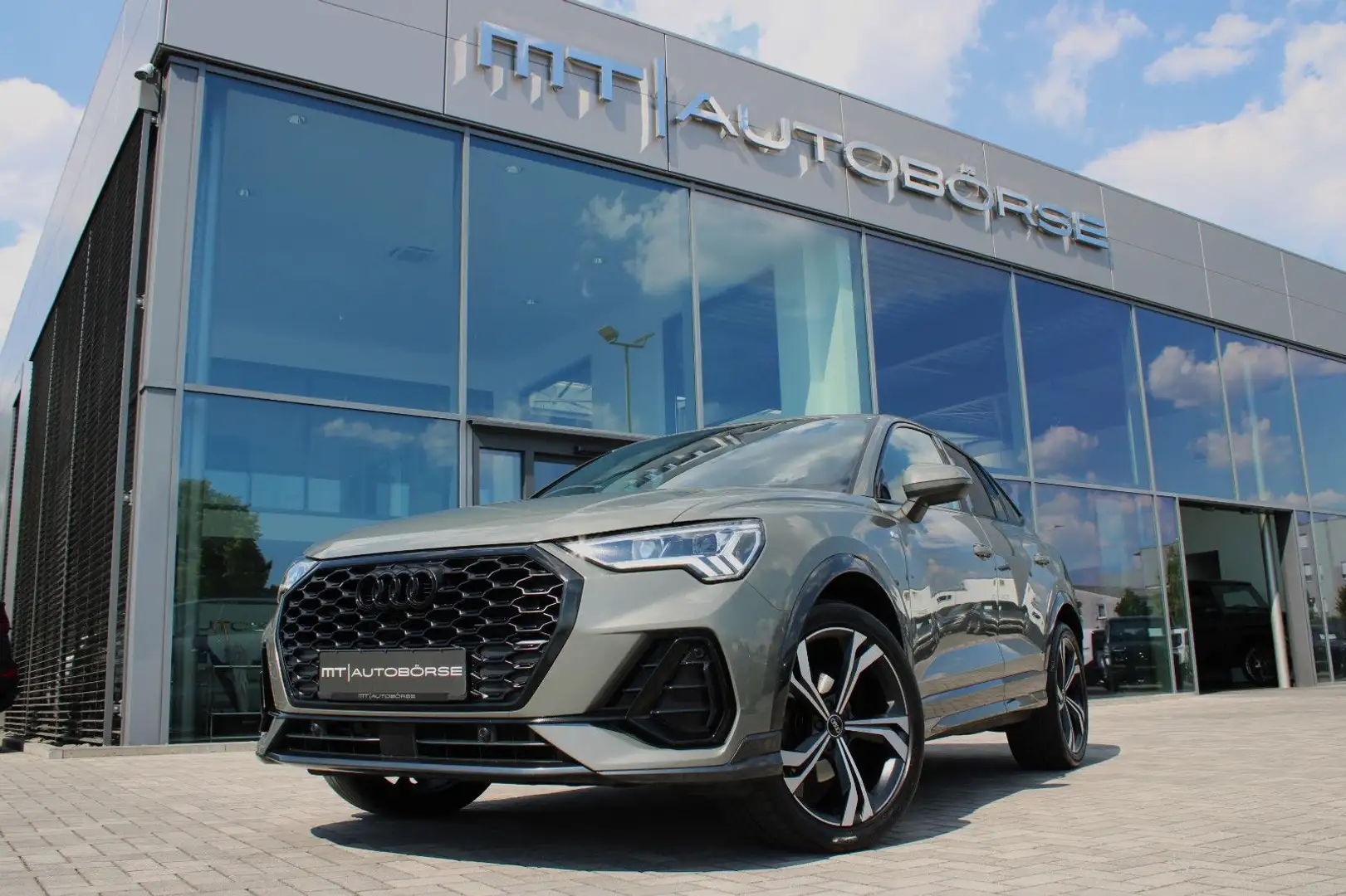Audi Q3 SPORTBACK 35 TDI BLACK S LINE SPORT EXCLUSIVE Gris - 1