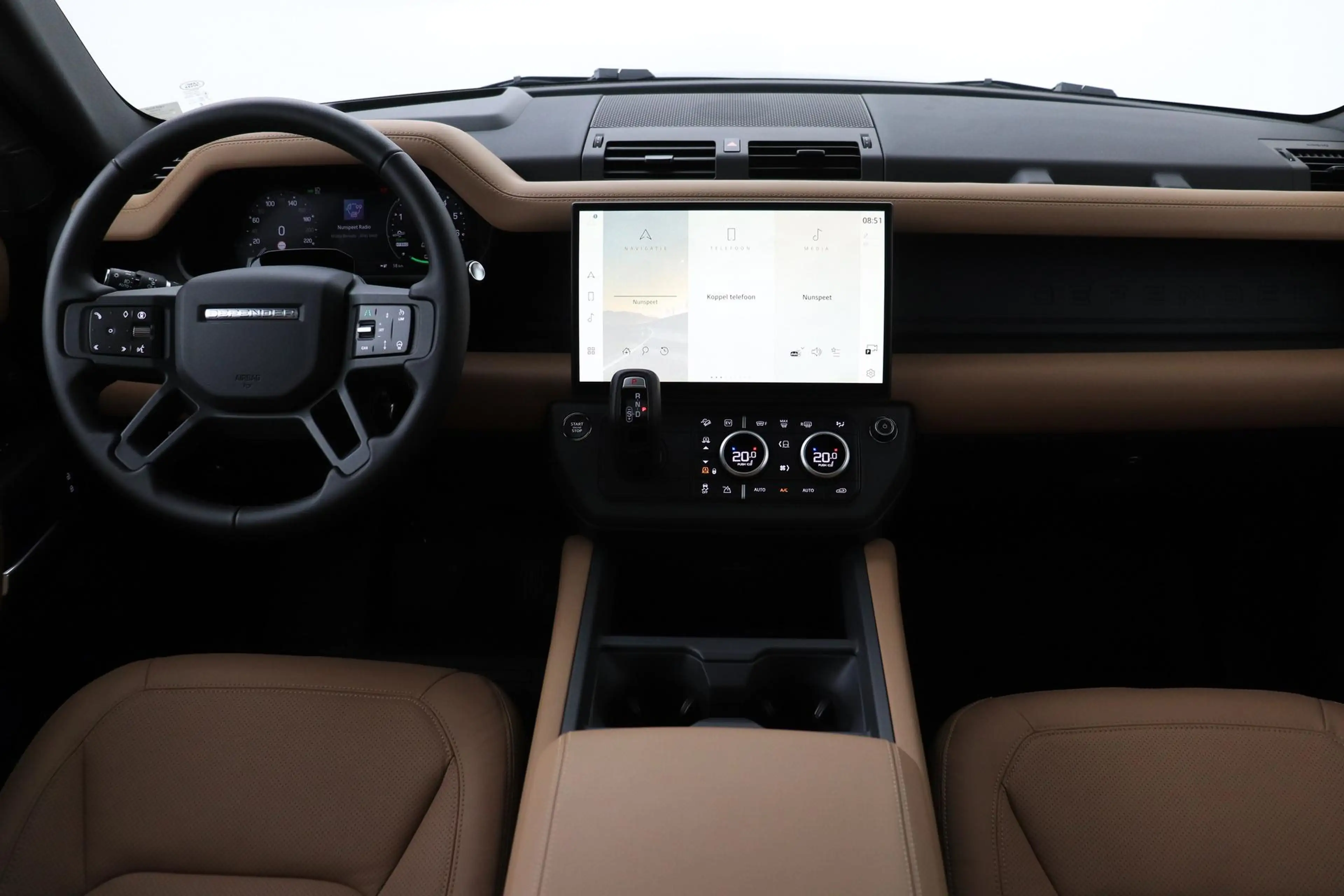 Land Rover Defender 110 P300e X-Dynamic HSE | MY26 | ClearSight | Meri — photo 4