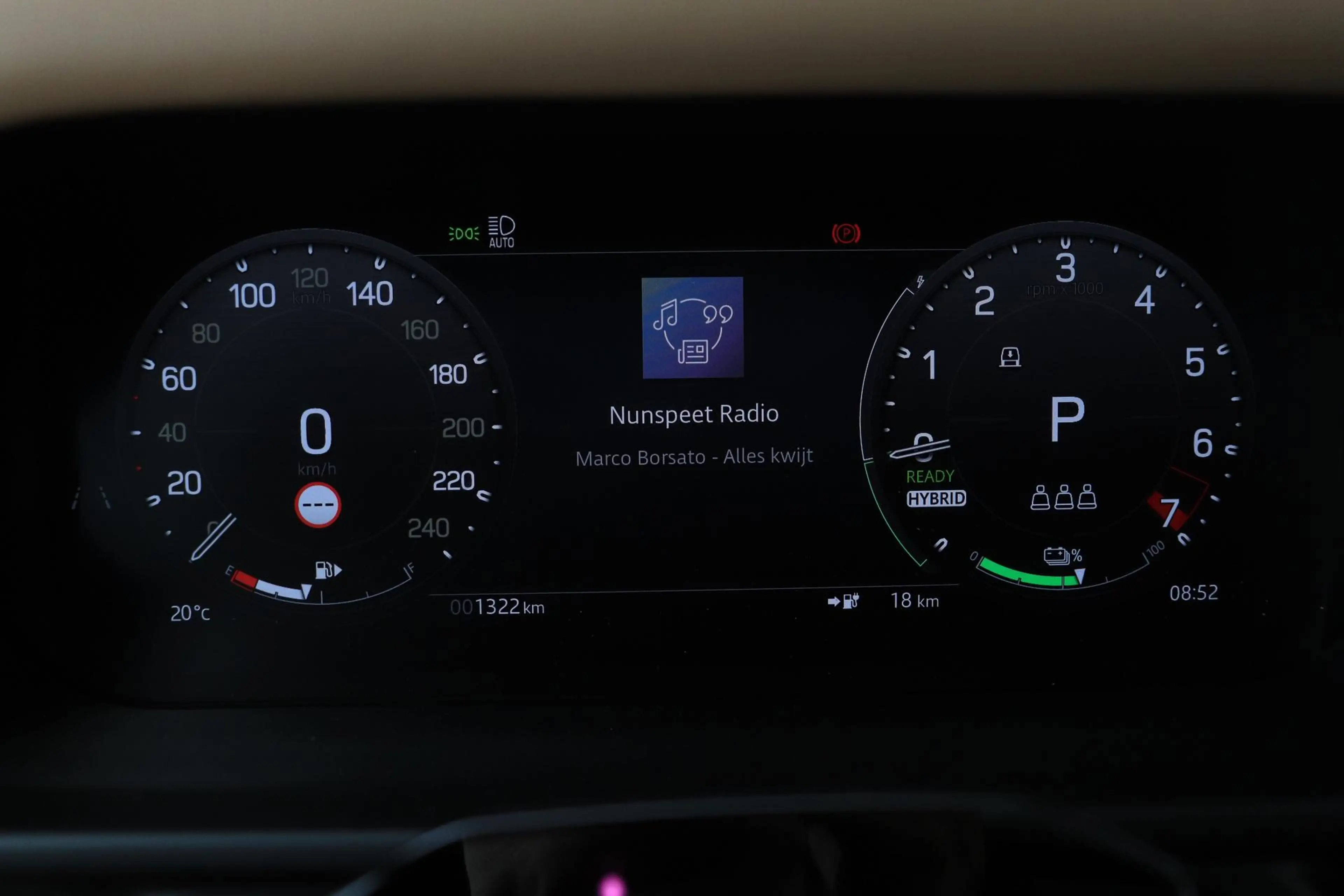Land Rover Defender 110 P300e X-Dynamic HSE | MY26 | ClearSight | Meri — photo 20