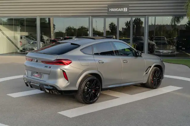 BMW X6 M view 6