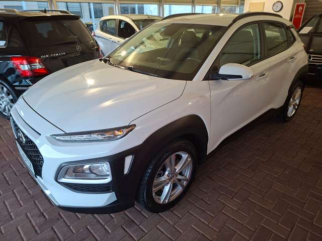 Hyundai KONA 2WD Kamera Navigation USB nur 25820 KM TOP