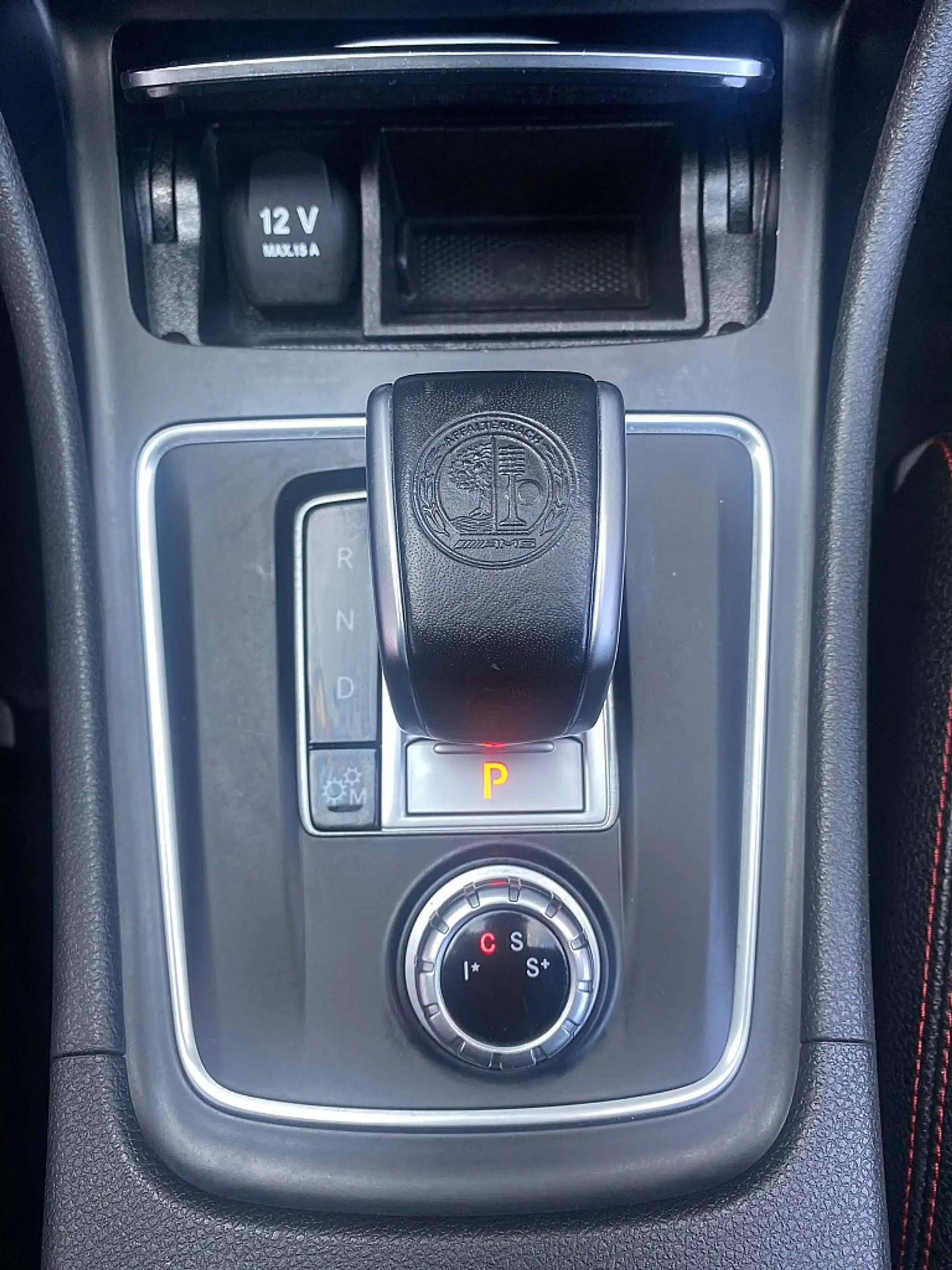 Mercedes-Benz GLA 45 AMG Aut. *Navi*RFKamera*Bi-Xenon* — photo 15
