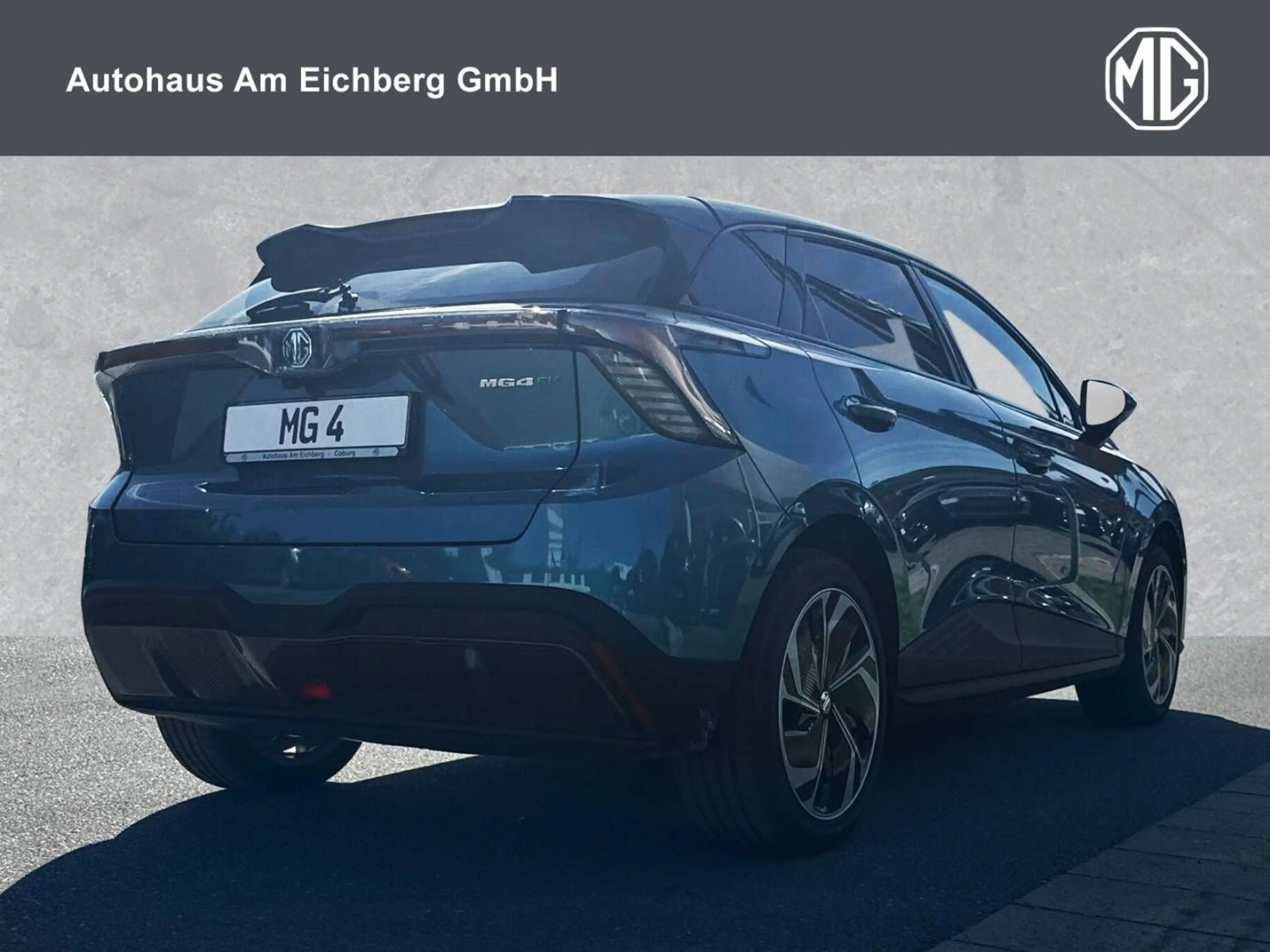 MG MG4 EV Premium — photo 2