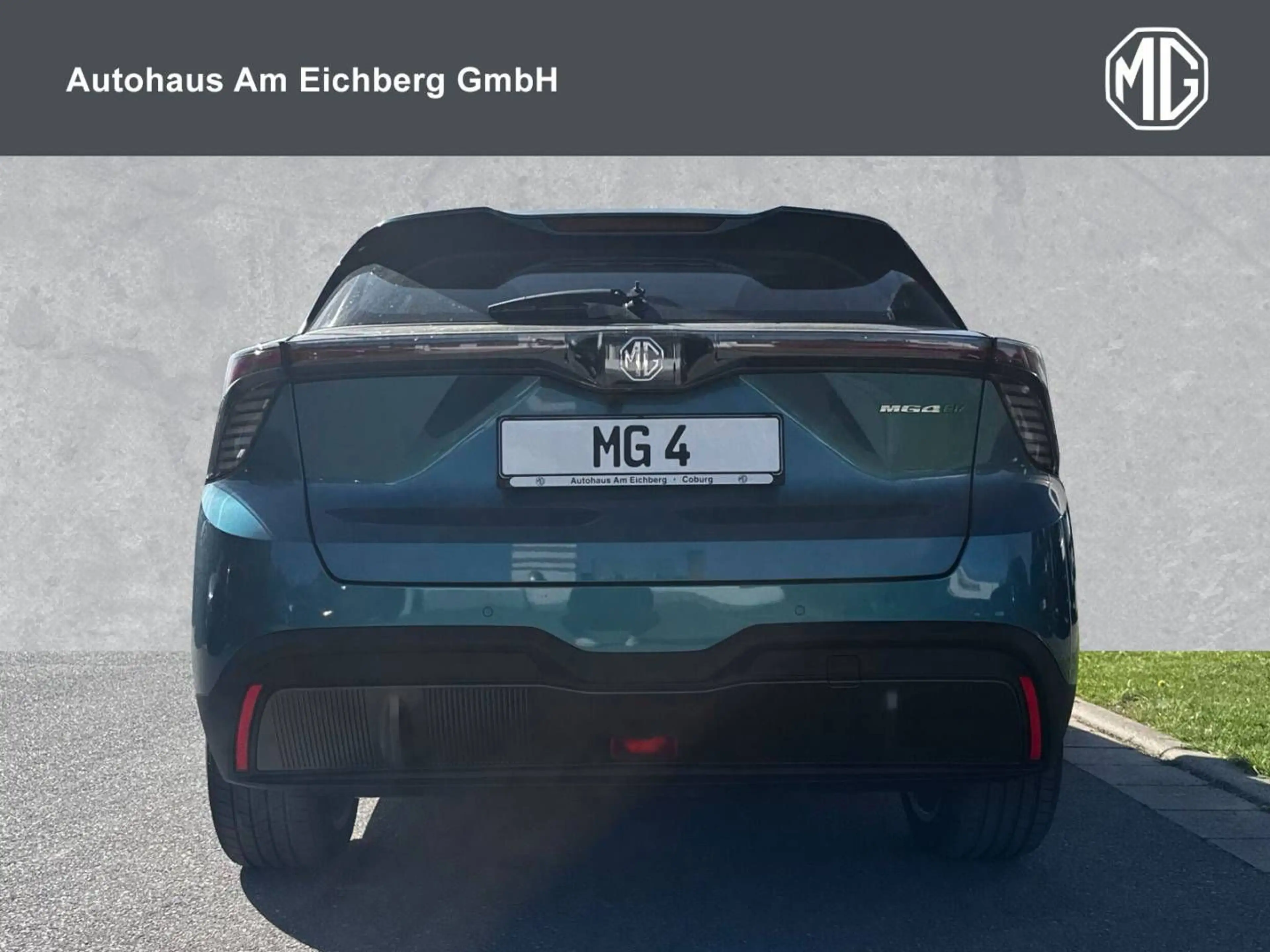 MG MG4 EV Premium — photo 7