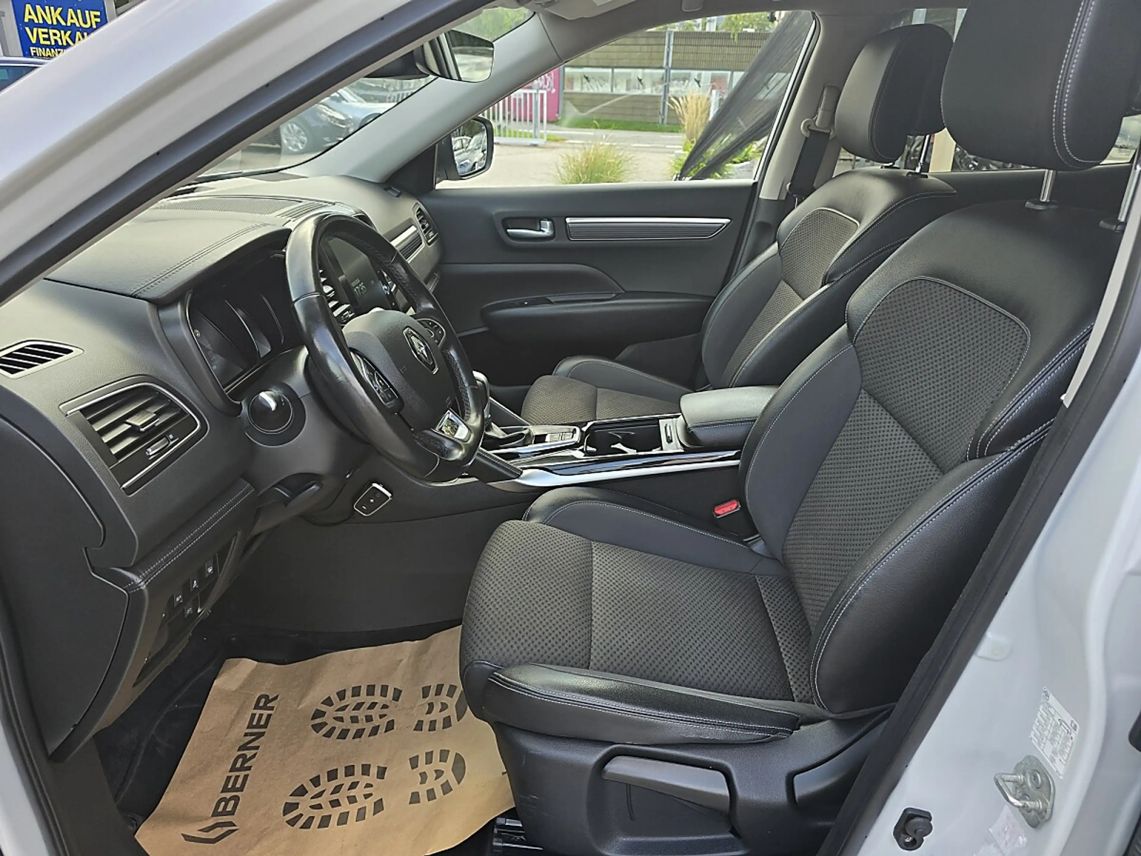 Renault Koleos dCi 185 4WD Intens X-Tronic Aut. — photo 14