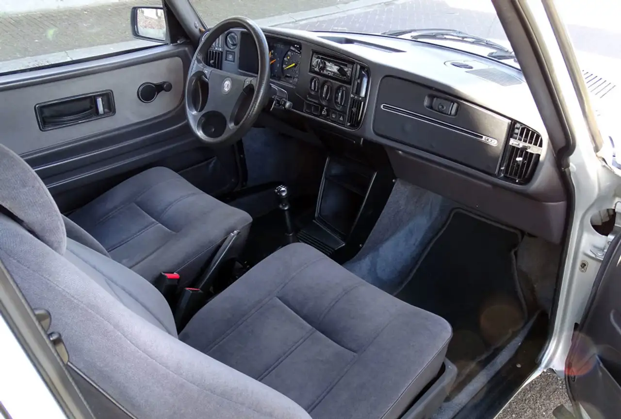 Saab 900 2.0 C LPG, foto 10