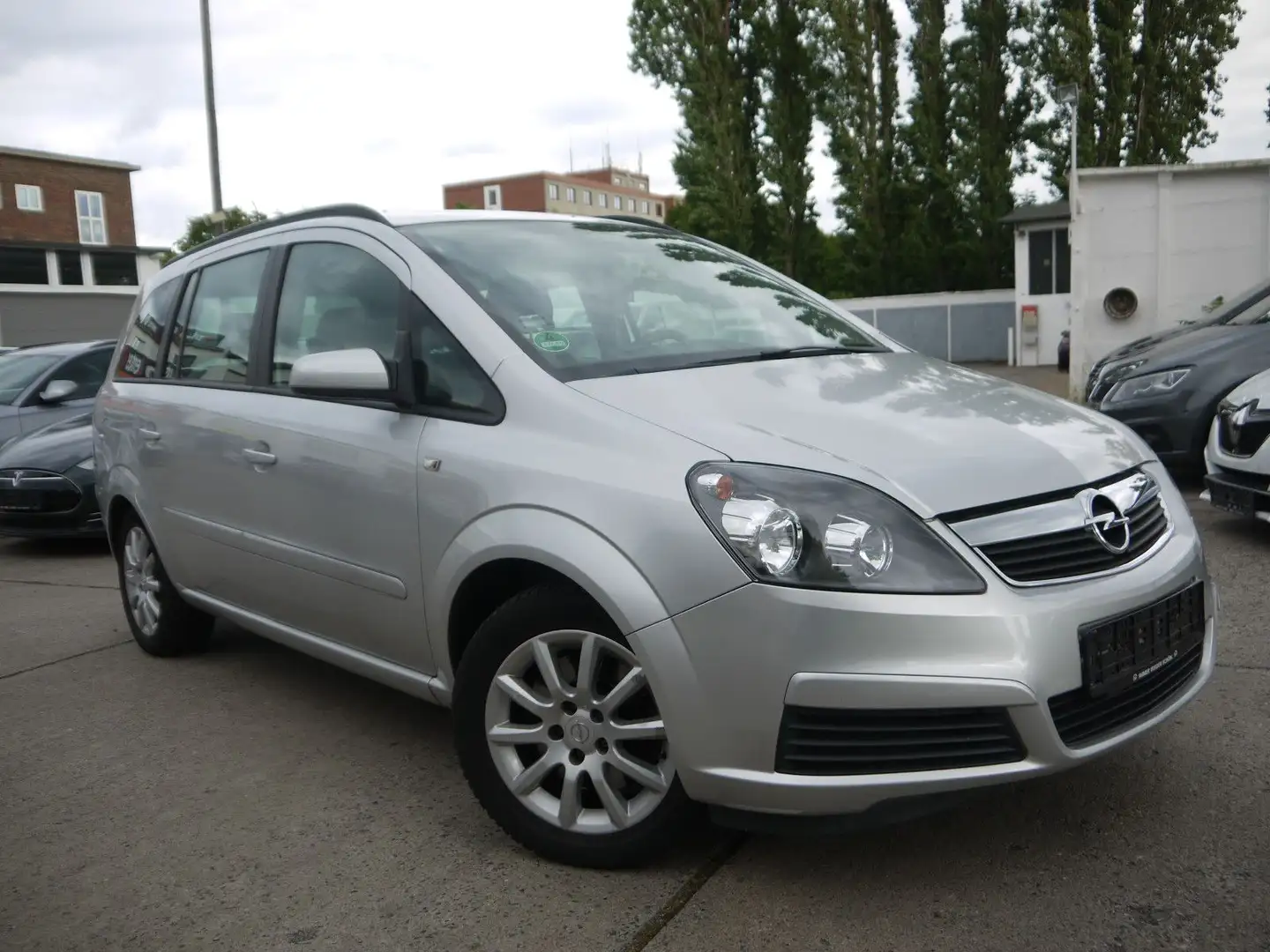 Opel Zafira B 2.2 Sport Automatik/7-Sitzer/Alufelgen Argent - 1