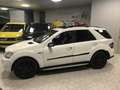 Mercedes-Benz ML 55 AMG 387 CV BIANCO PERLA CARBON LOOK “ PACK 63 AMG “ Weiß - thumbnail 5