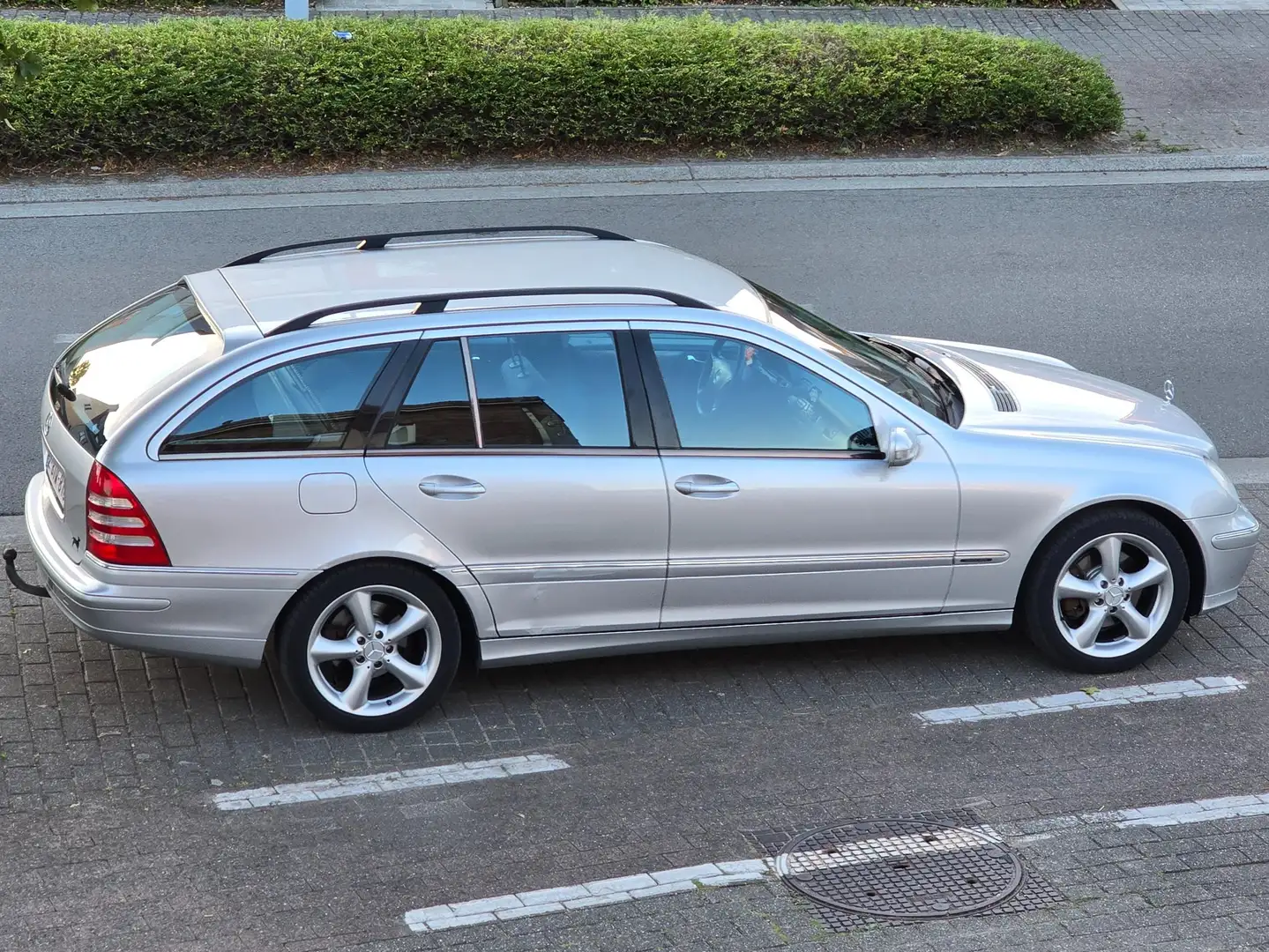 Mercedes-Benz C 240 C 240 T Avantgarde Srebrny - 1