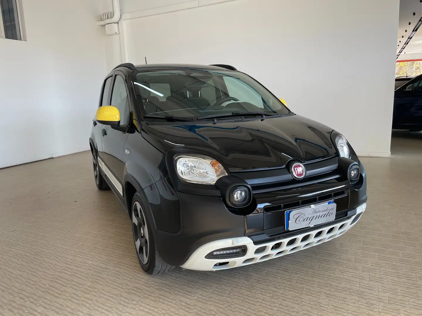 Fiat Panda Pandina 1.0 firefly hybrid 2025 Pack Cross Noir - 2