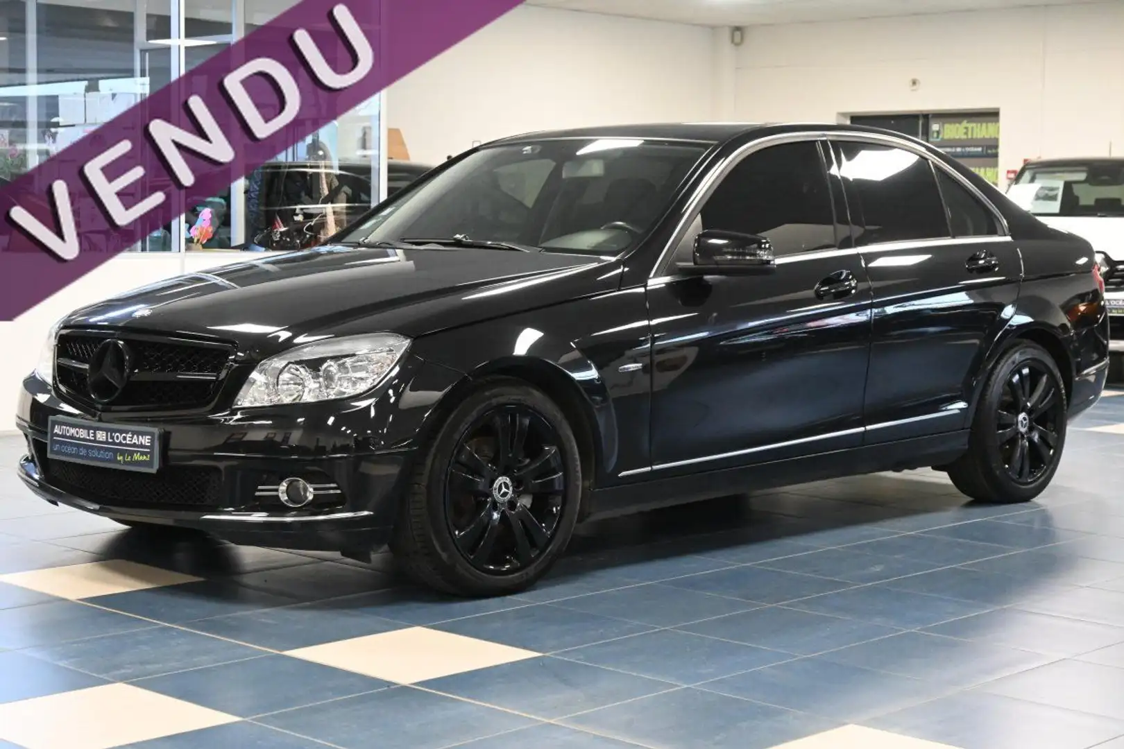 Mercedes-Benz C 180 180 CDI BlueEfficiency Avantgarde Noir - 1
