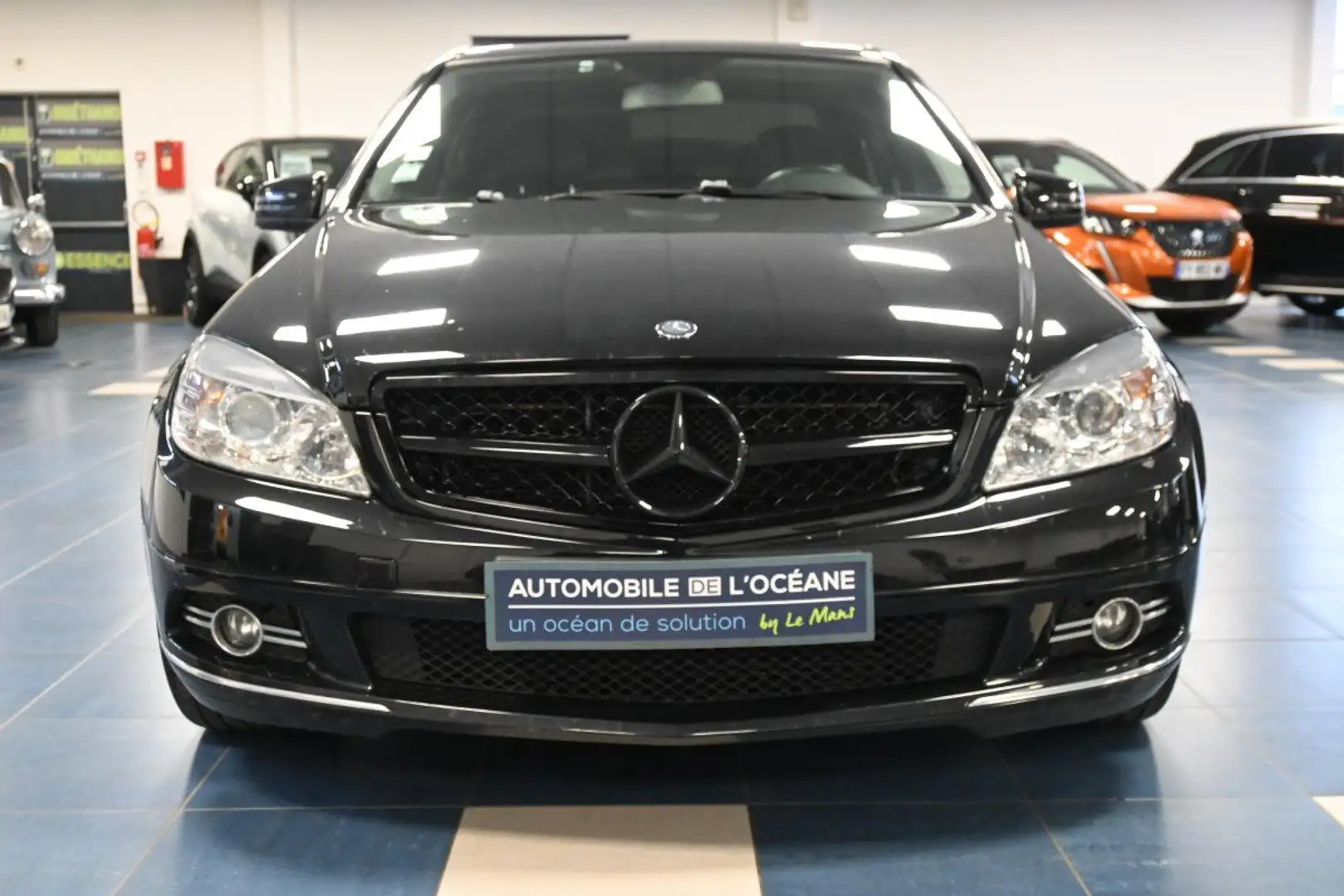 Mercedes-Benz C 180 180 CDI BlueEfficiency Avantgarde Noir - 2