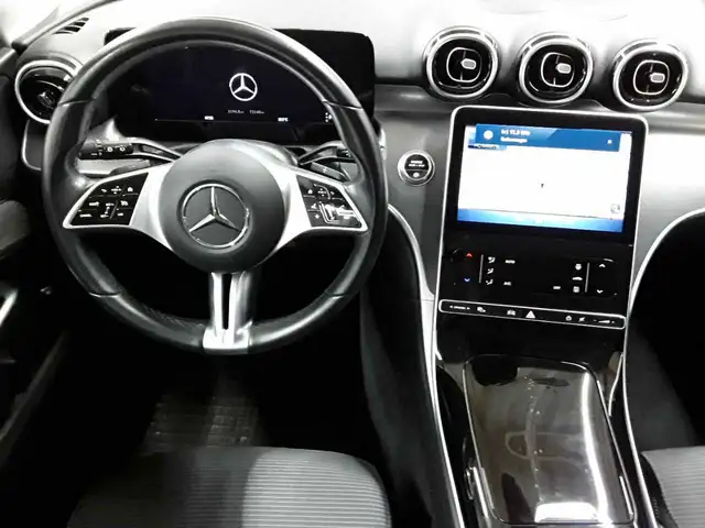 Mercedes-Benz C-Class view 10