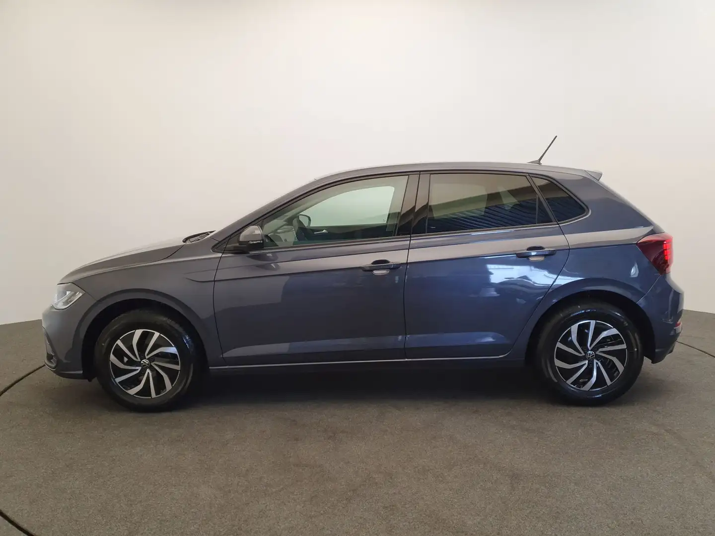 Volkswagen Polo 1.0 TSI 95pk DSG/AUT Life Camera, App connect, Cru Grau - 2