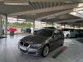 BMW 318 i Lim. Gris - thumbnail 3