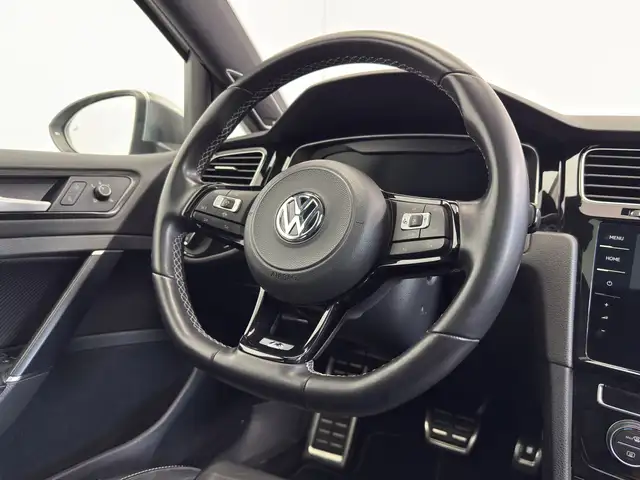 Volkswagen Golf view 12
