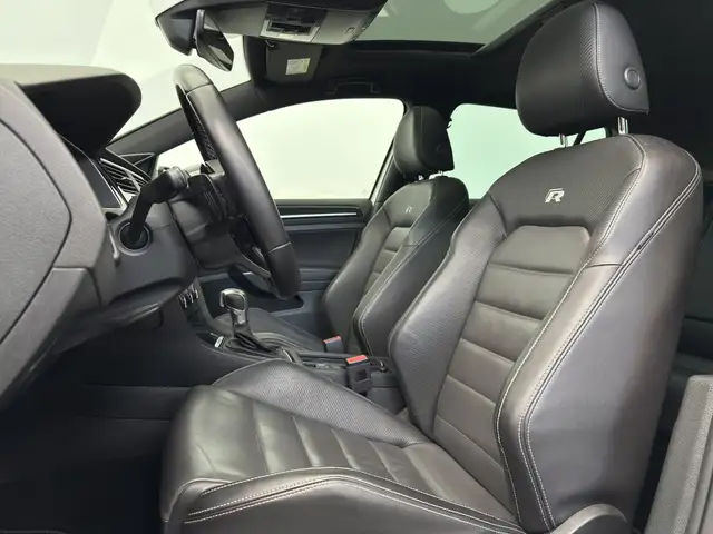 Volkswagen Golf view 7