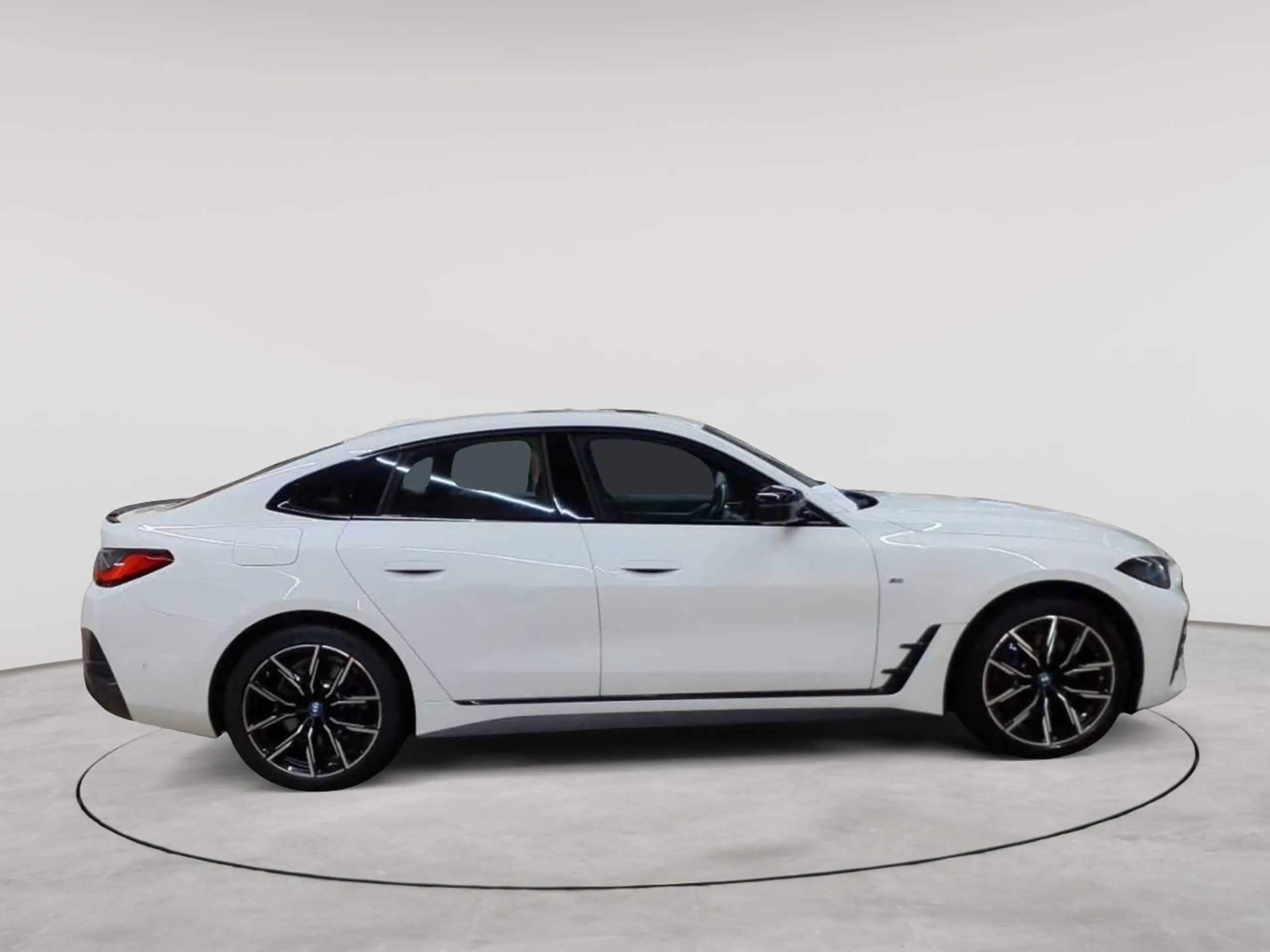 BMW i4 i4 eDrive35 Gran Coupe M Sport Pro AHK SD — photo 3